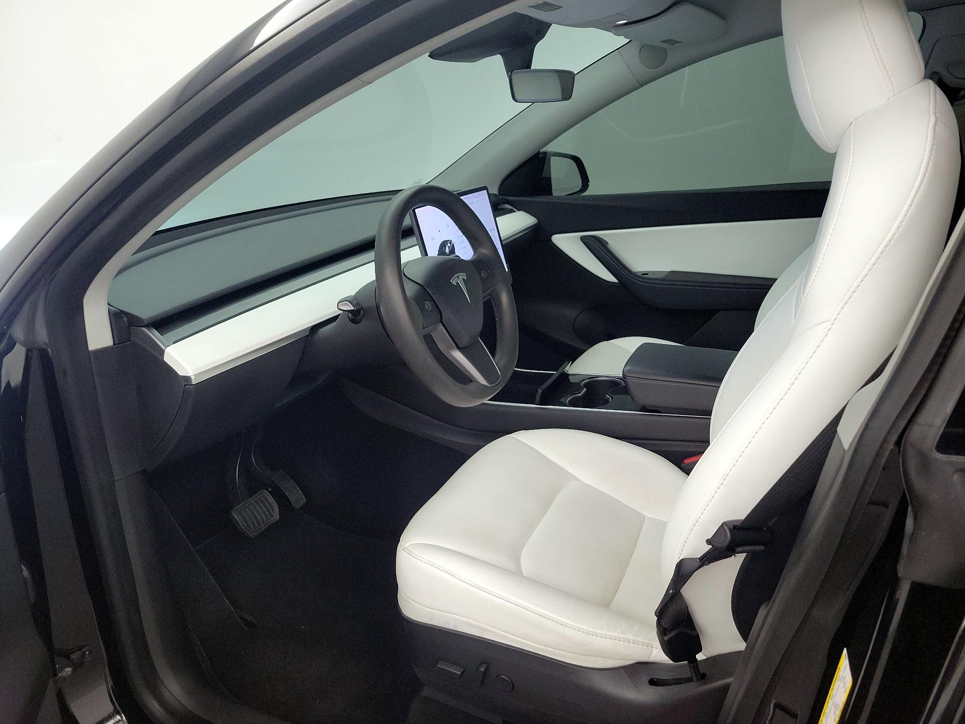 Thumbnail: 2020 Tesla Model Y - 11