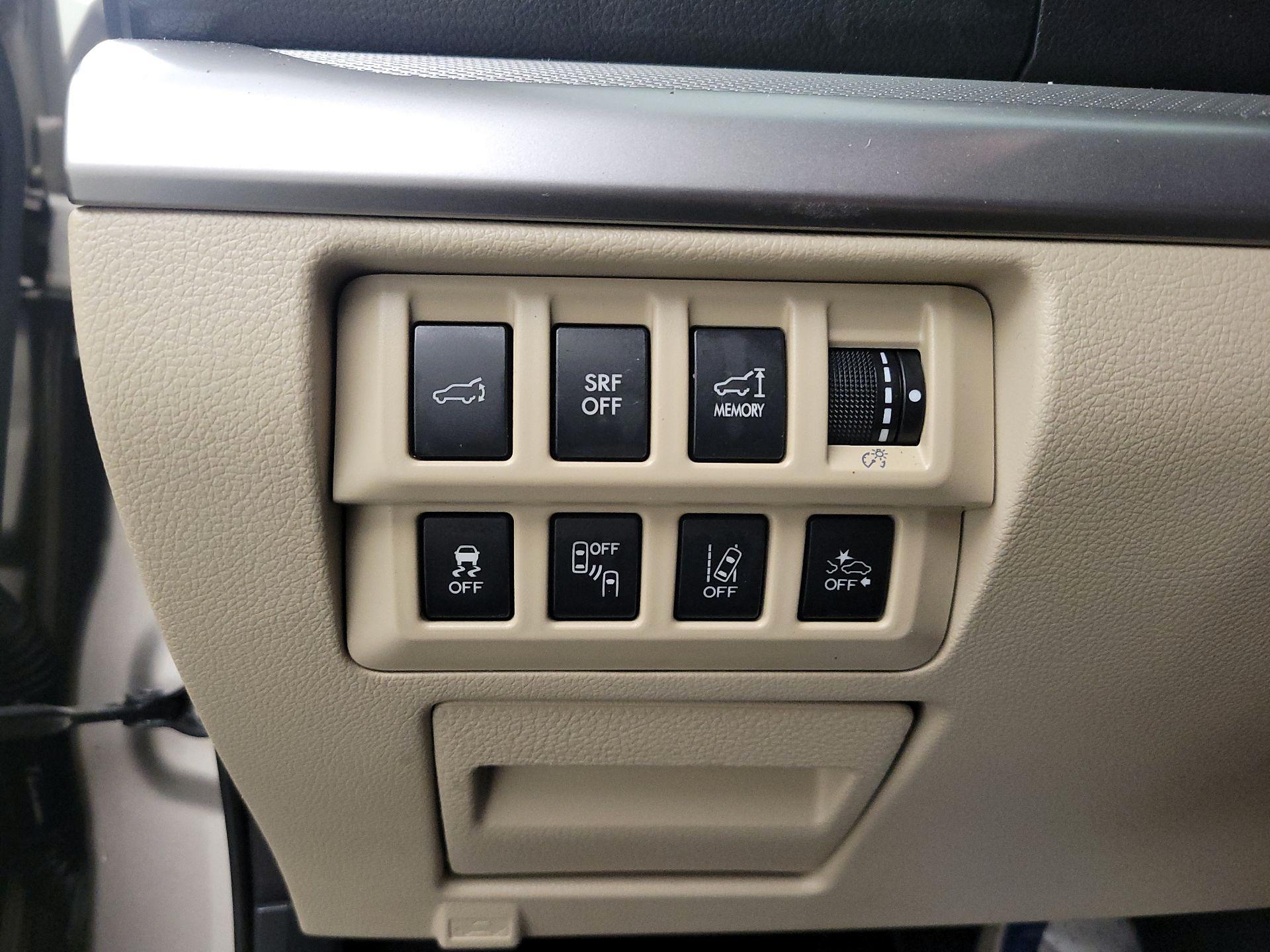 Thumbnail: 2017 Subaru Outback - 13