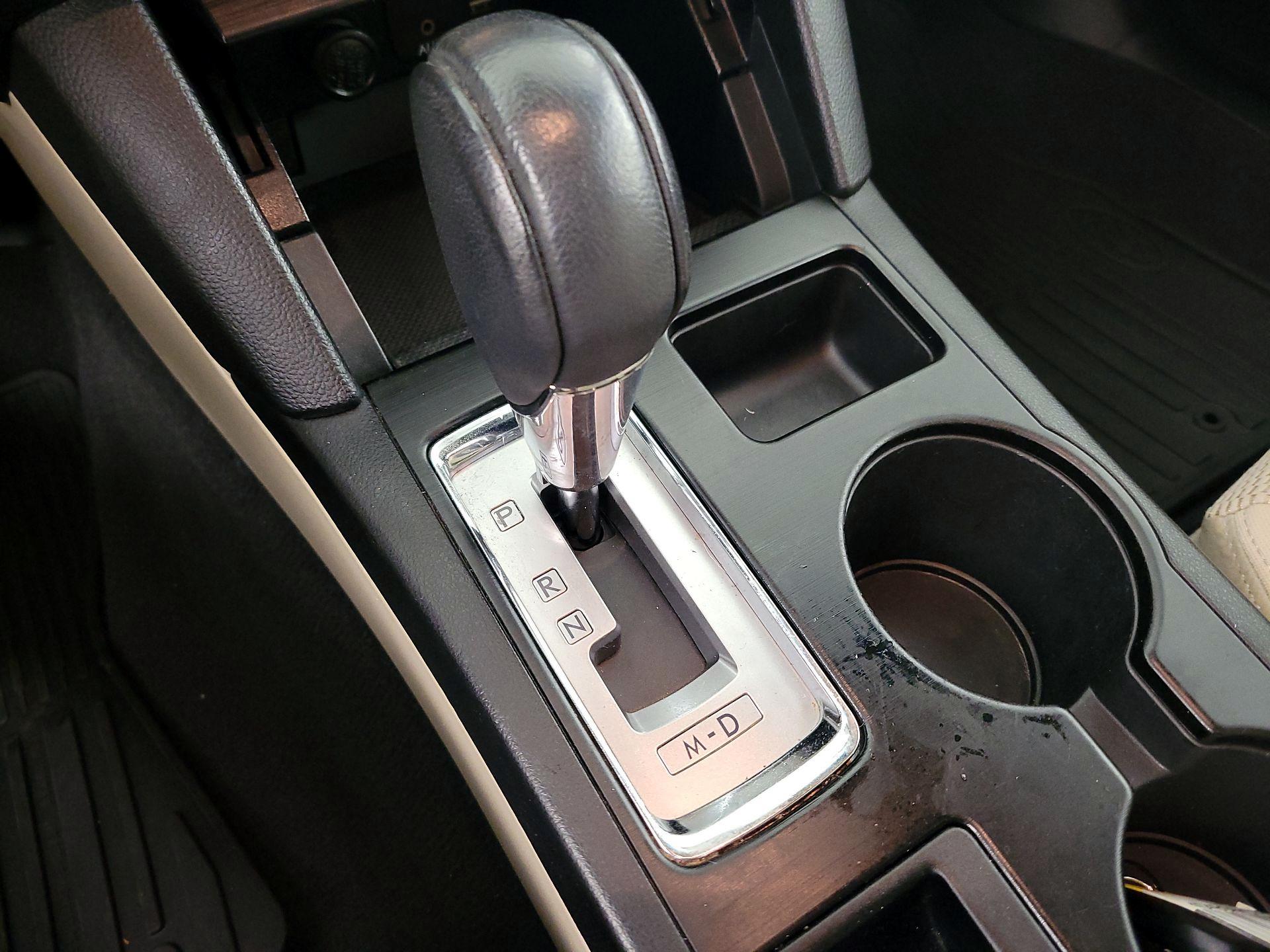 Thumbnail: 2017 Subaru Outback - 18