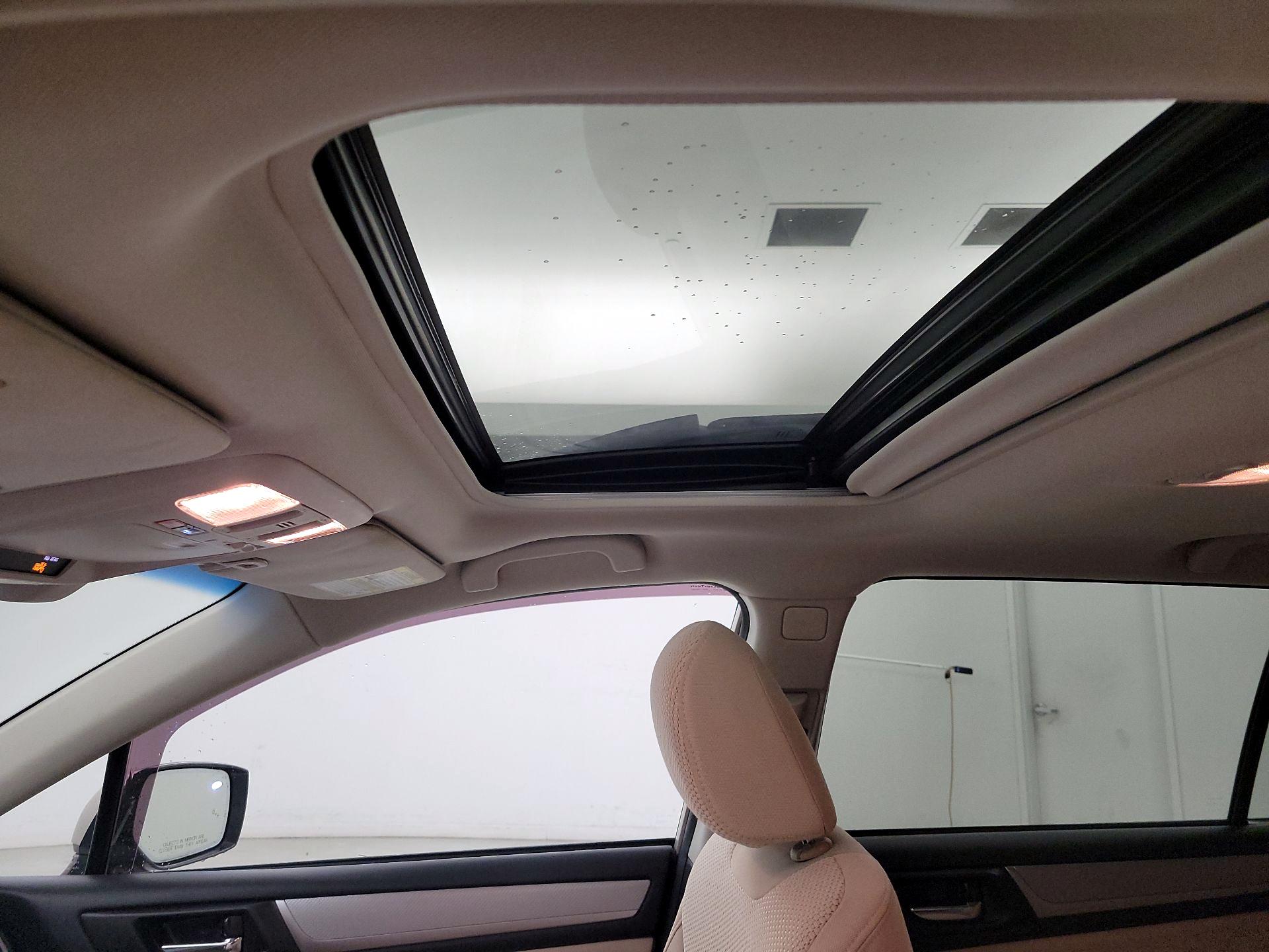 Thumbnail: 2017 Subaru Outback - 20