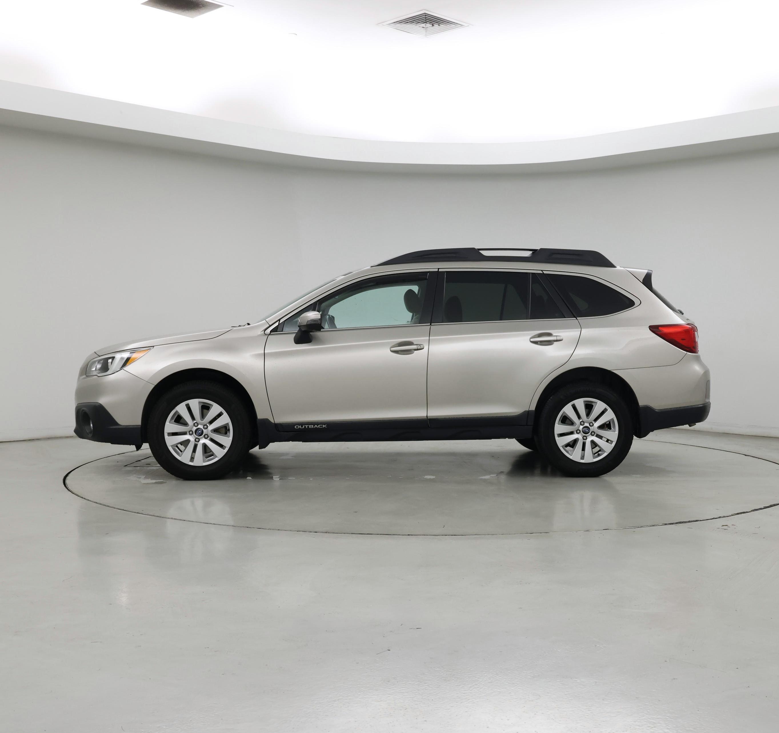 Thumbnail: 2017 Subaru Outback - 3