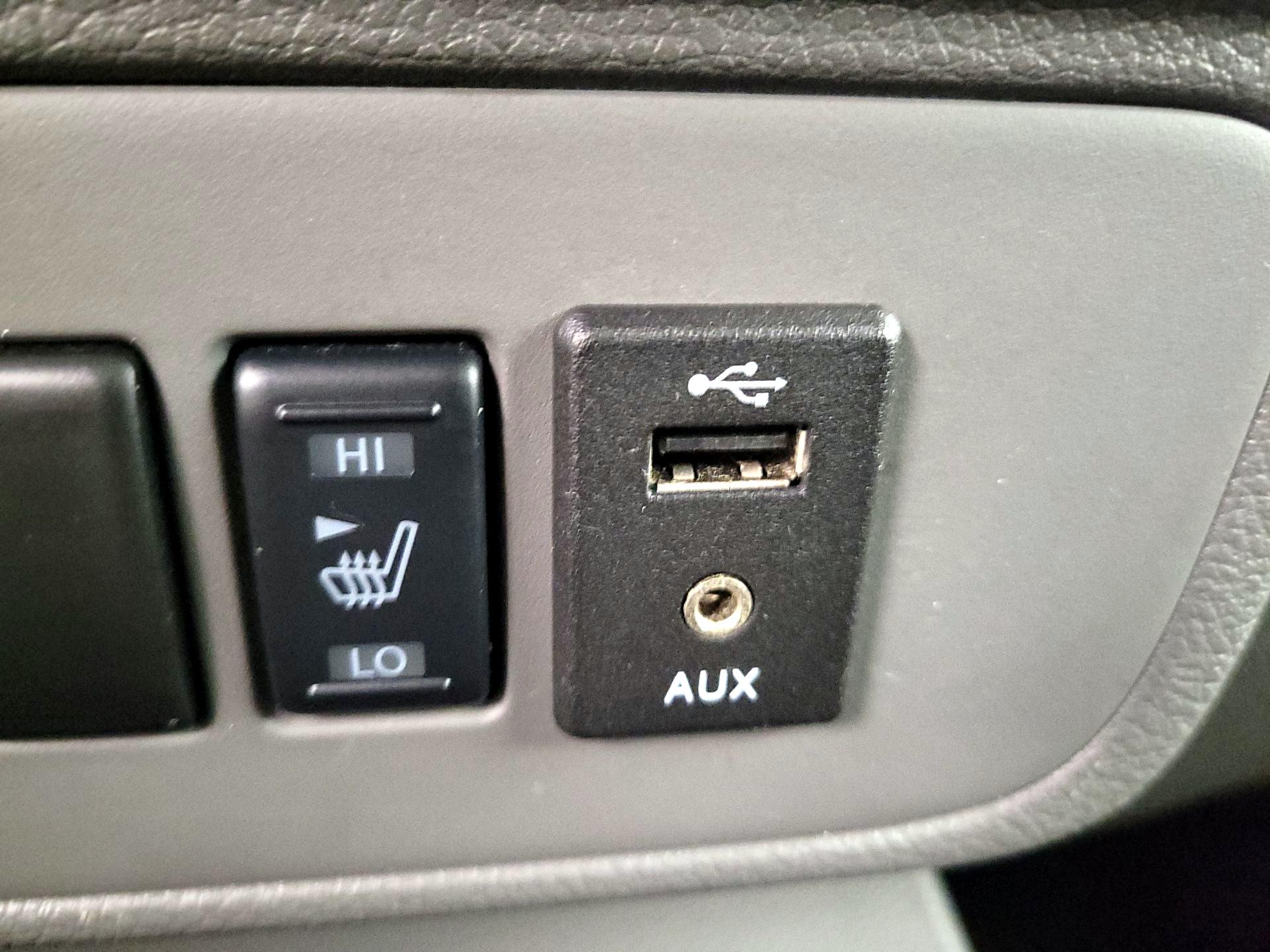 Thumbnail: 2017 Nissan NV - 19