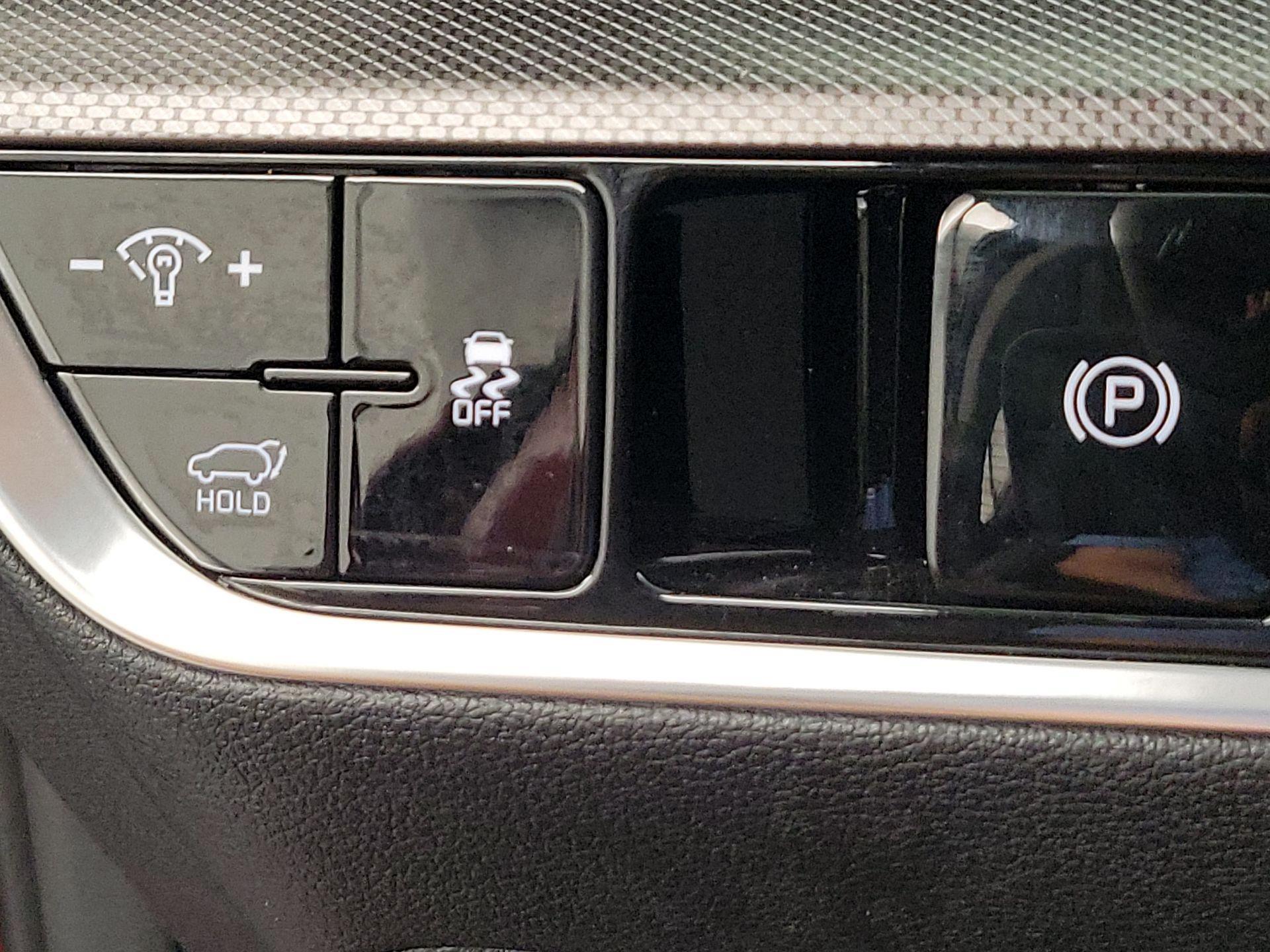 Thumbnail: 2024 Kia Sportage - 13