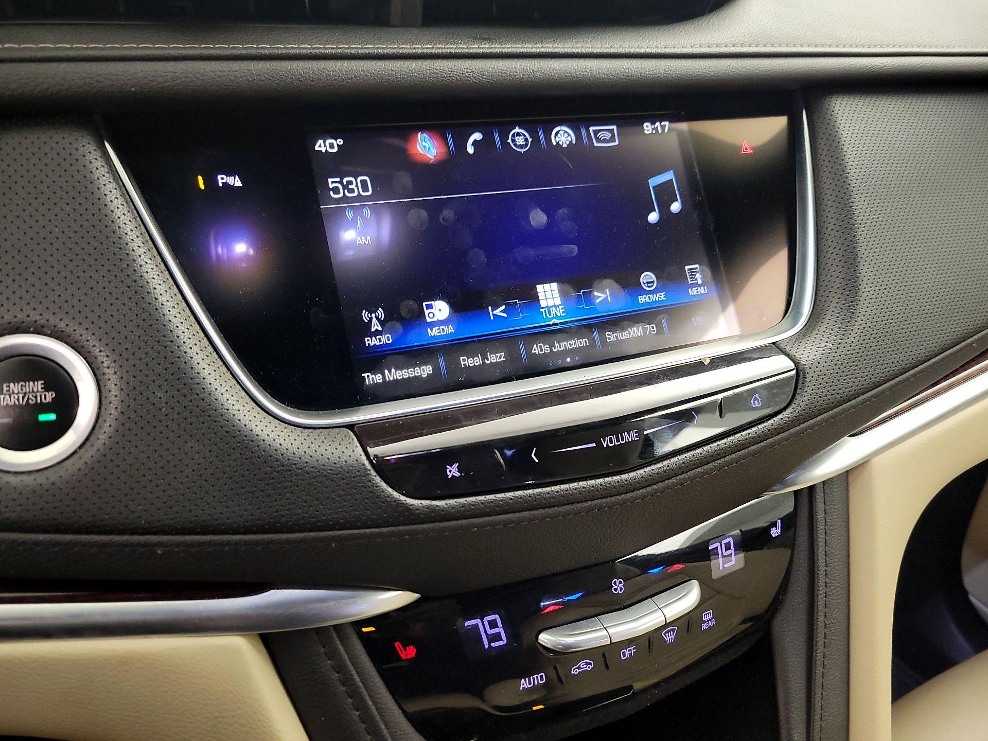 Thumbnail: 2018 Cadillac XT5 - 15