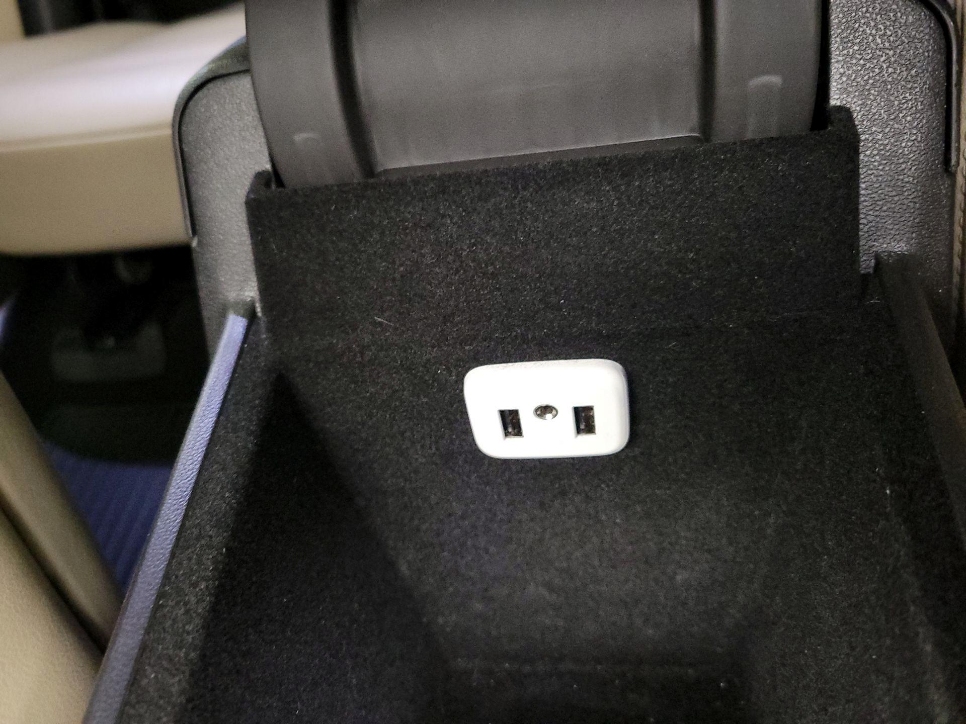 Thumbnail: 2018 Cadillac XT5 - 18