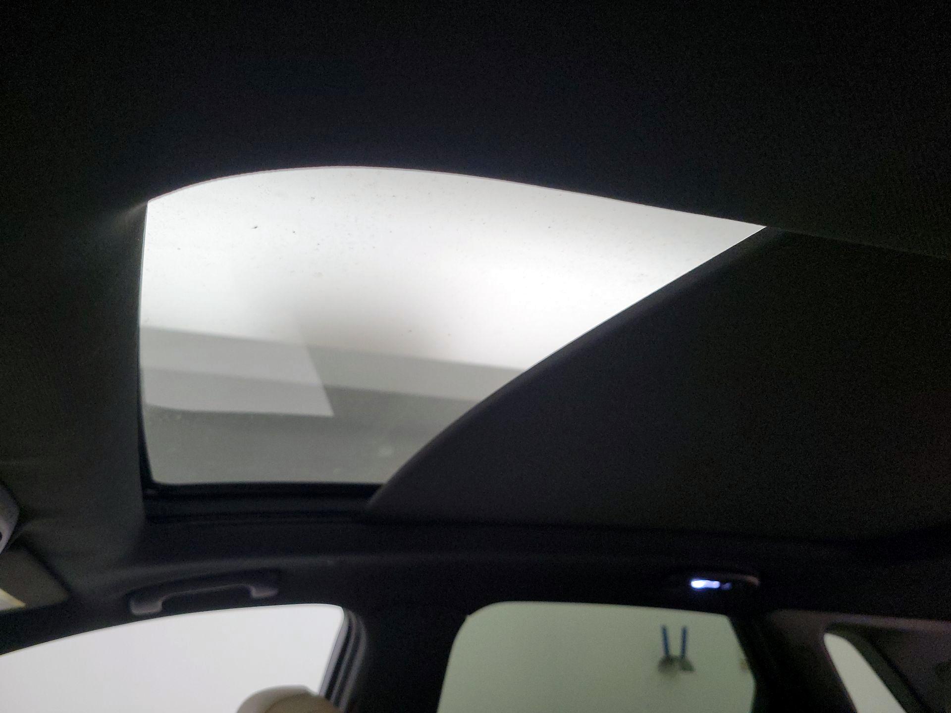 Thumbnail: 2018 Cadillac XT5 - 19