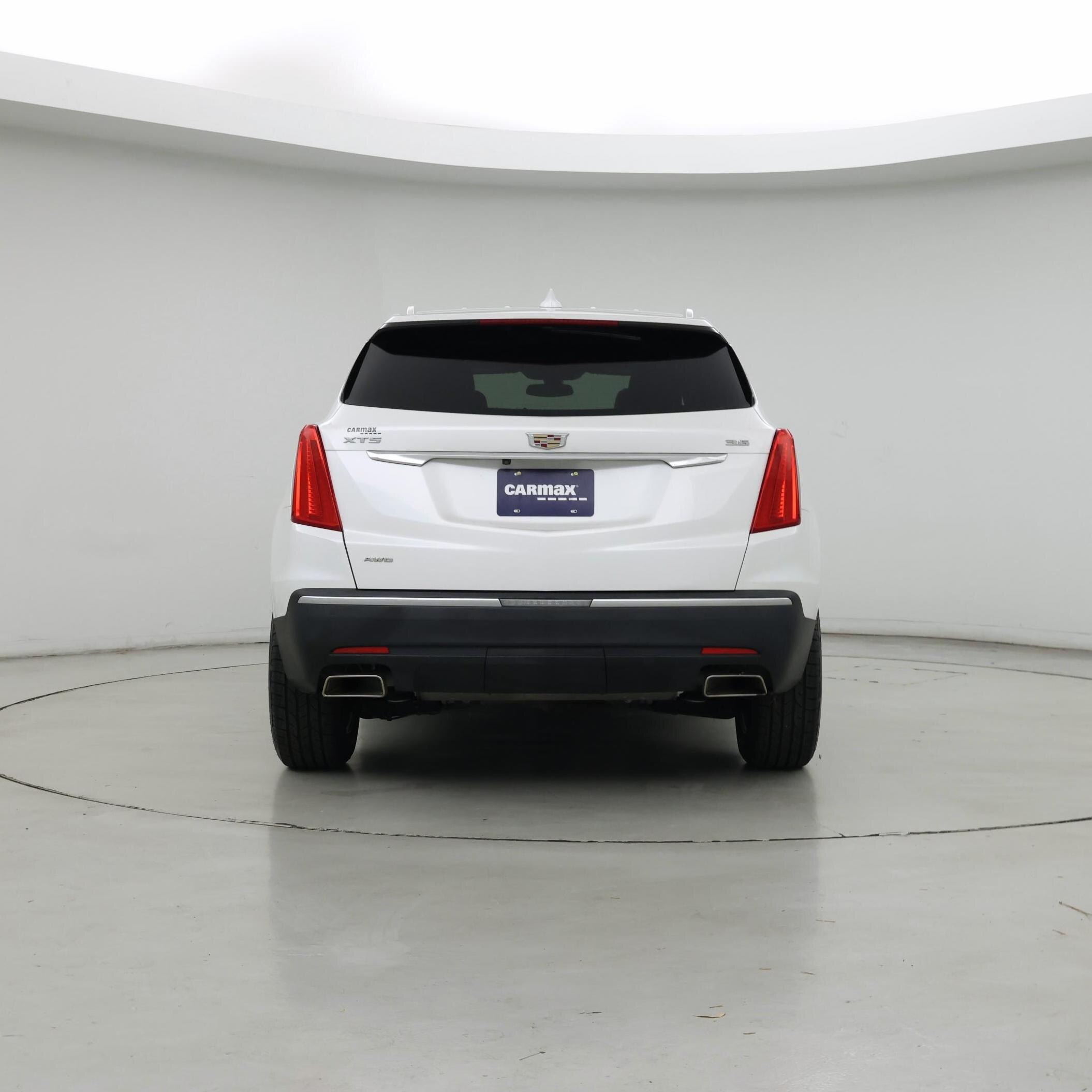 Thumbnail: 2018 Cadillac XT5 - 6