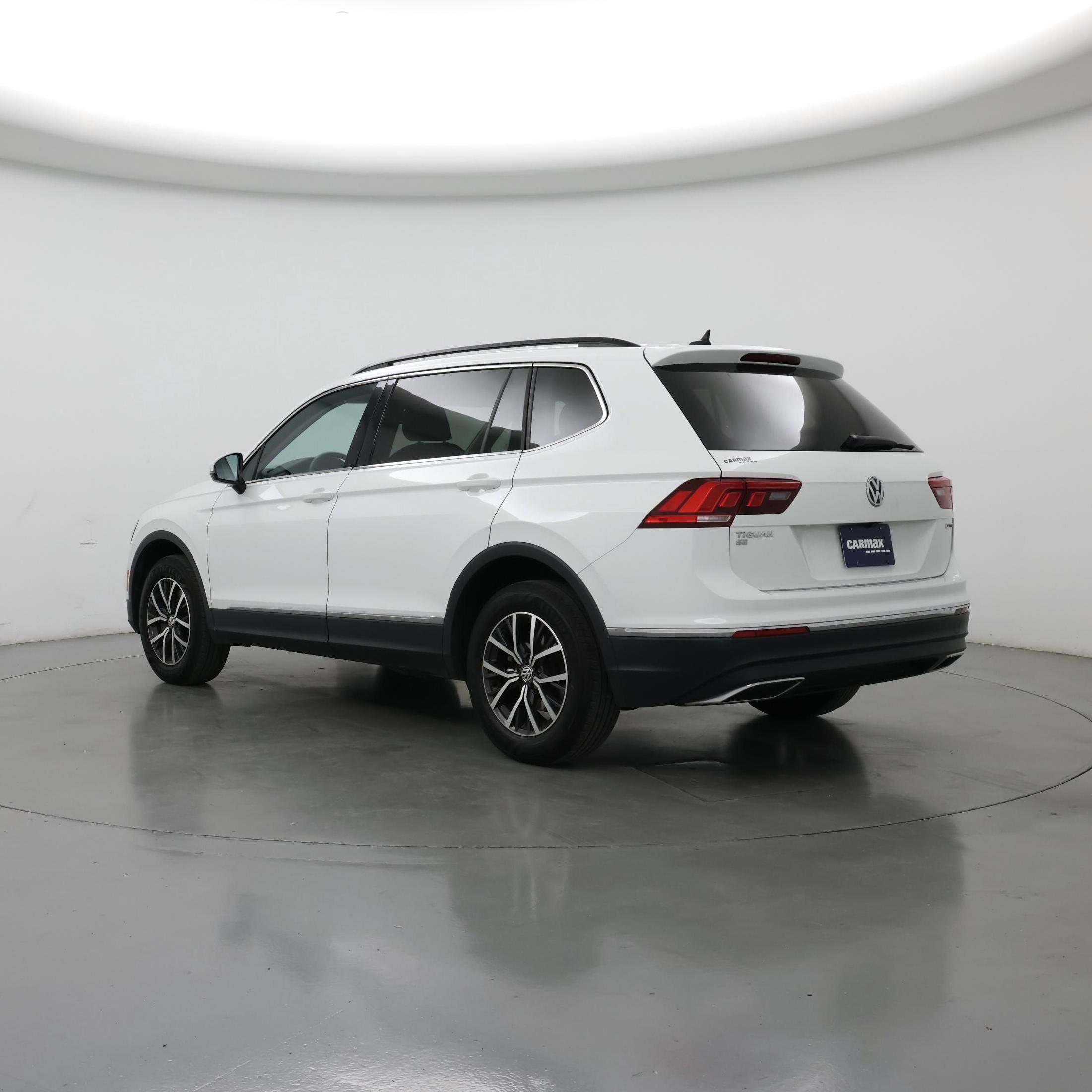 Thumbnail: 2020 Volkswagen Tiguan - 2