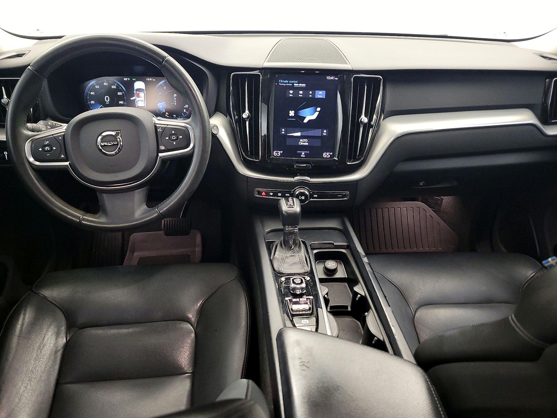 Thumbnail: 2019 Volvo XC60 - 9