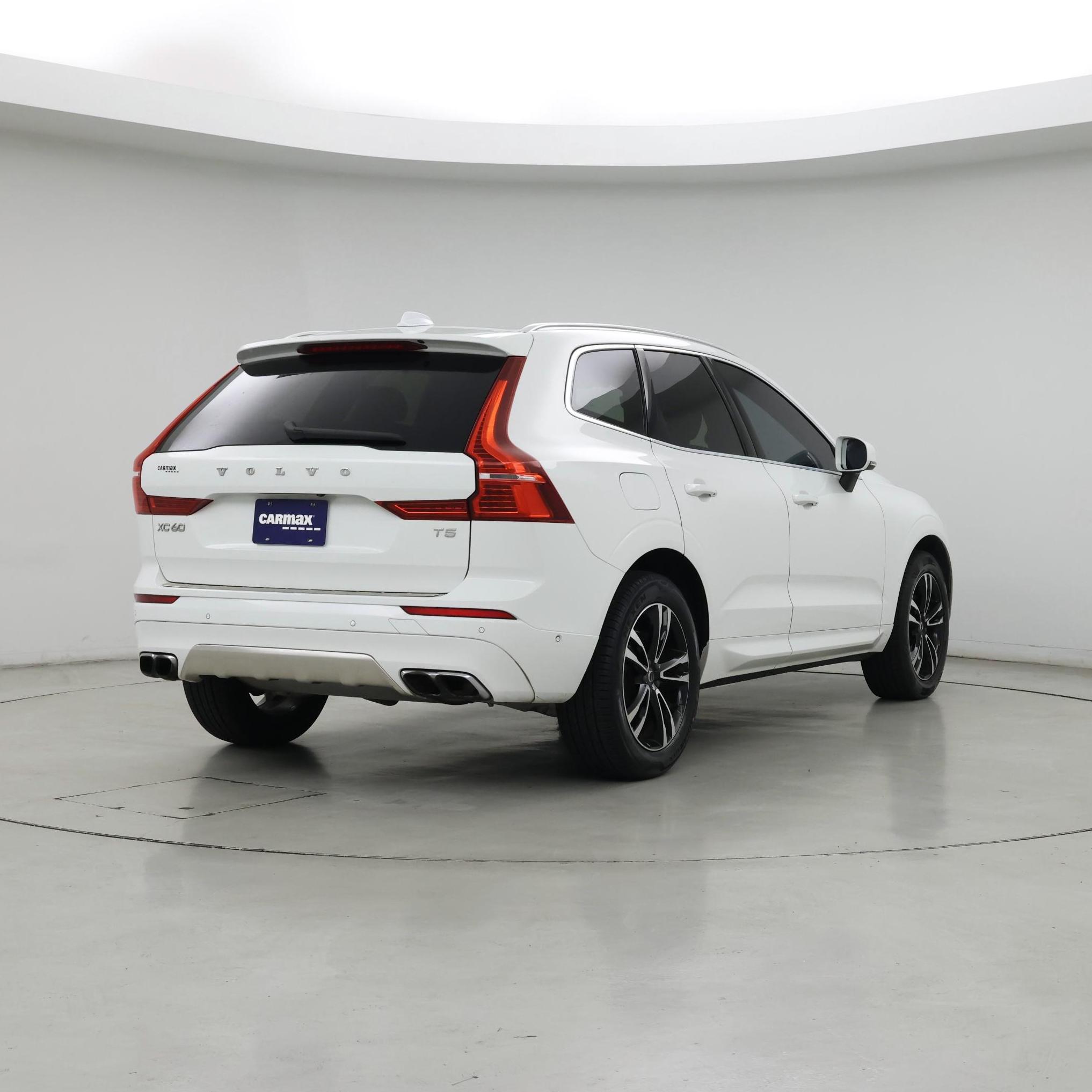 Thumbnail: 2019 Volvo XC60 - 8