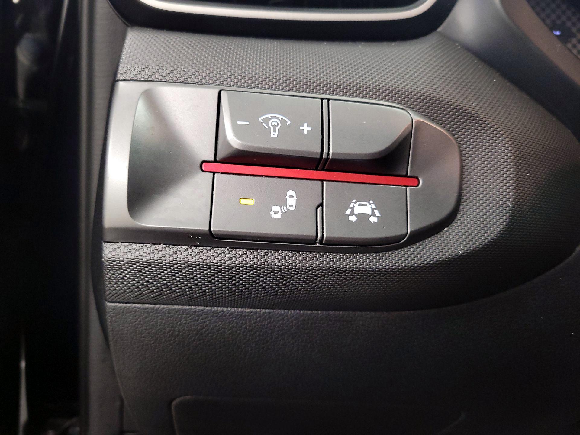 Thumbnail: 2019 Hyundai Veloster - 13