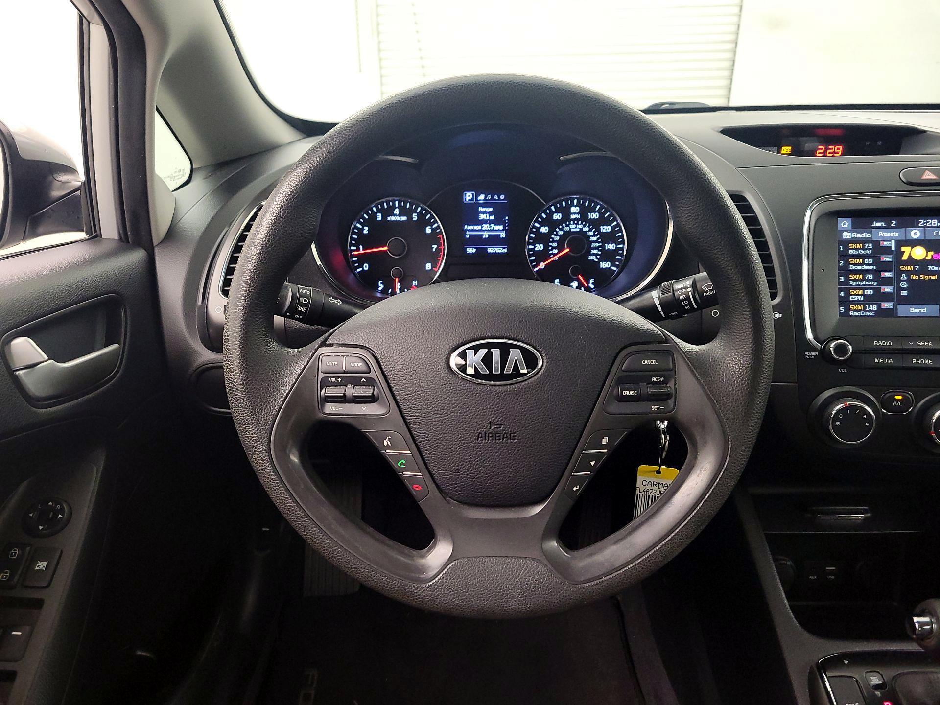 Thumbnail: 2018 Kia Forte - 10