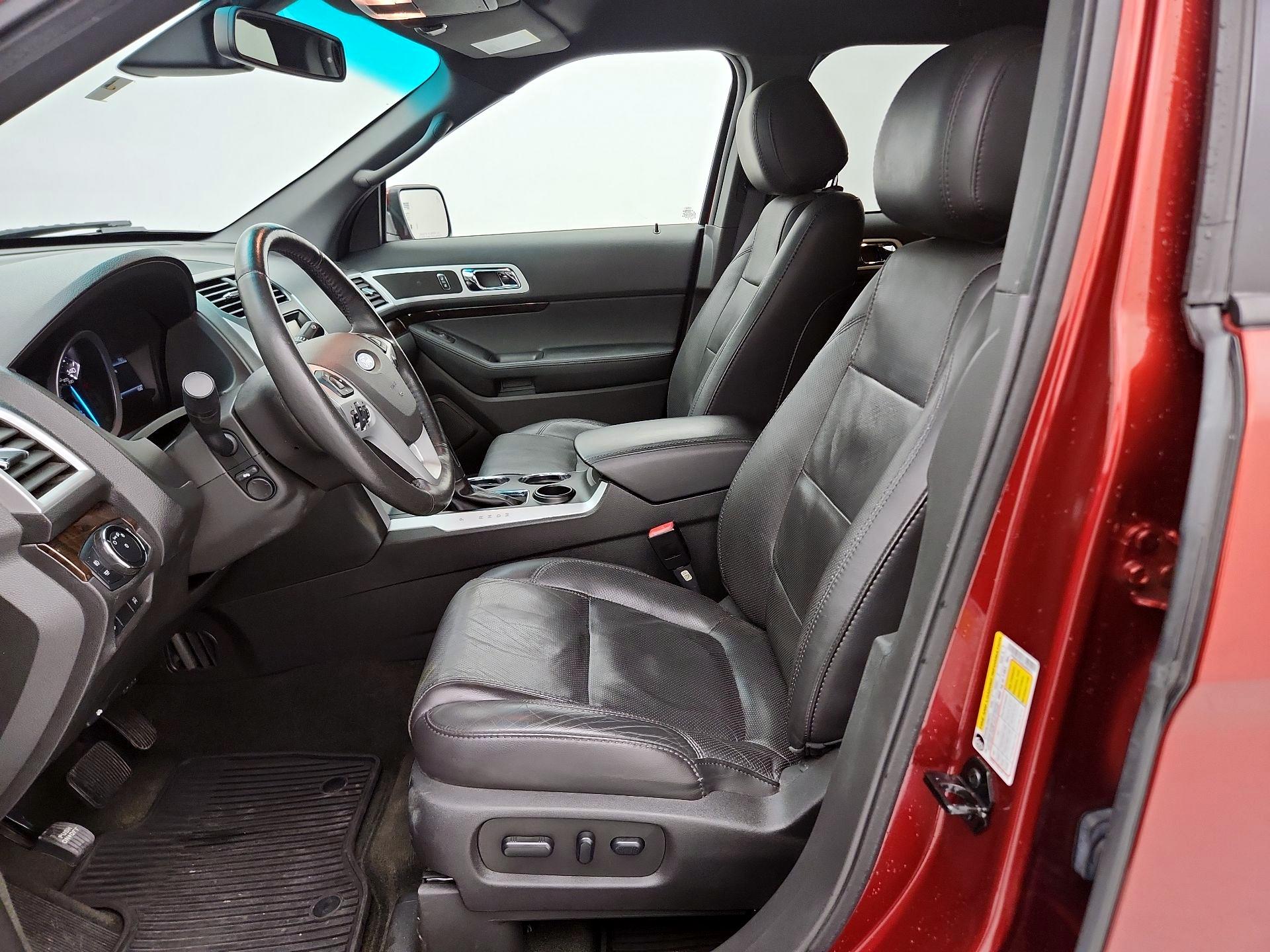 Thumbnail: 2014 Ford Explorer - 11