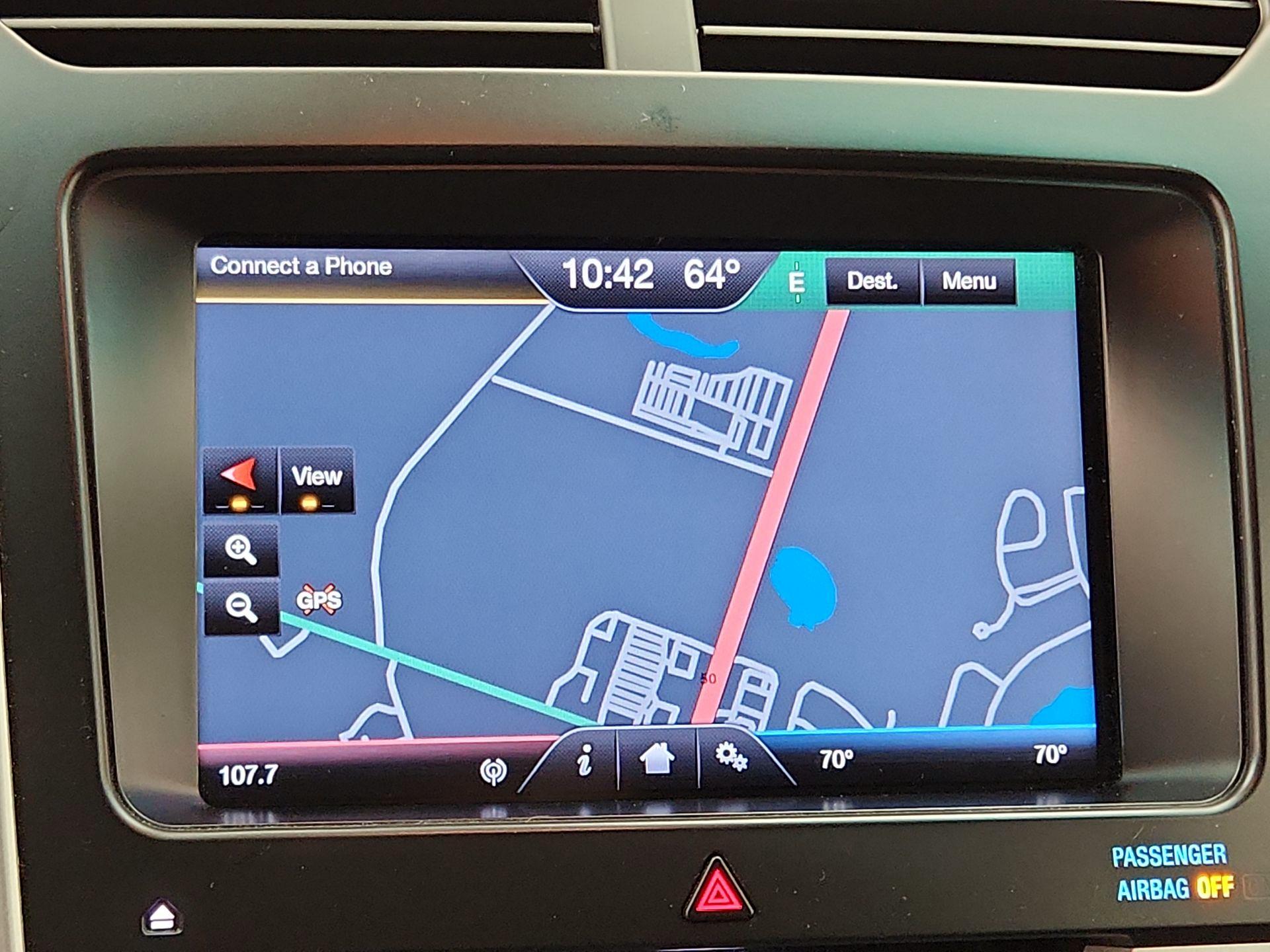 Thumbnail: 2014 Ford Explorer - 14