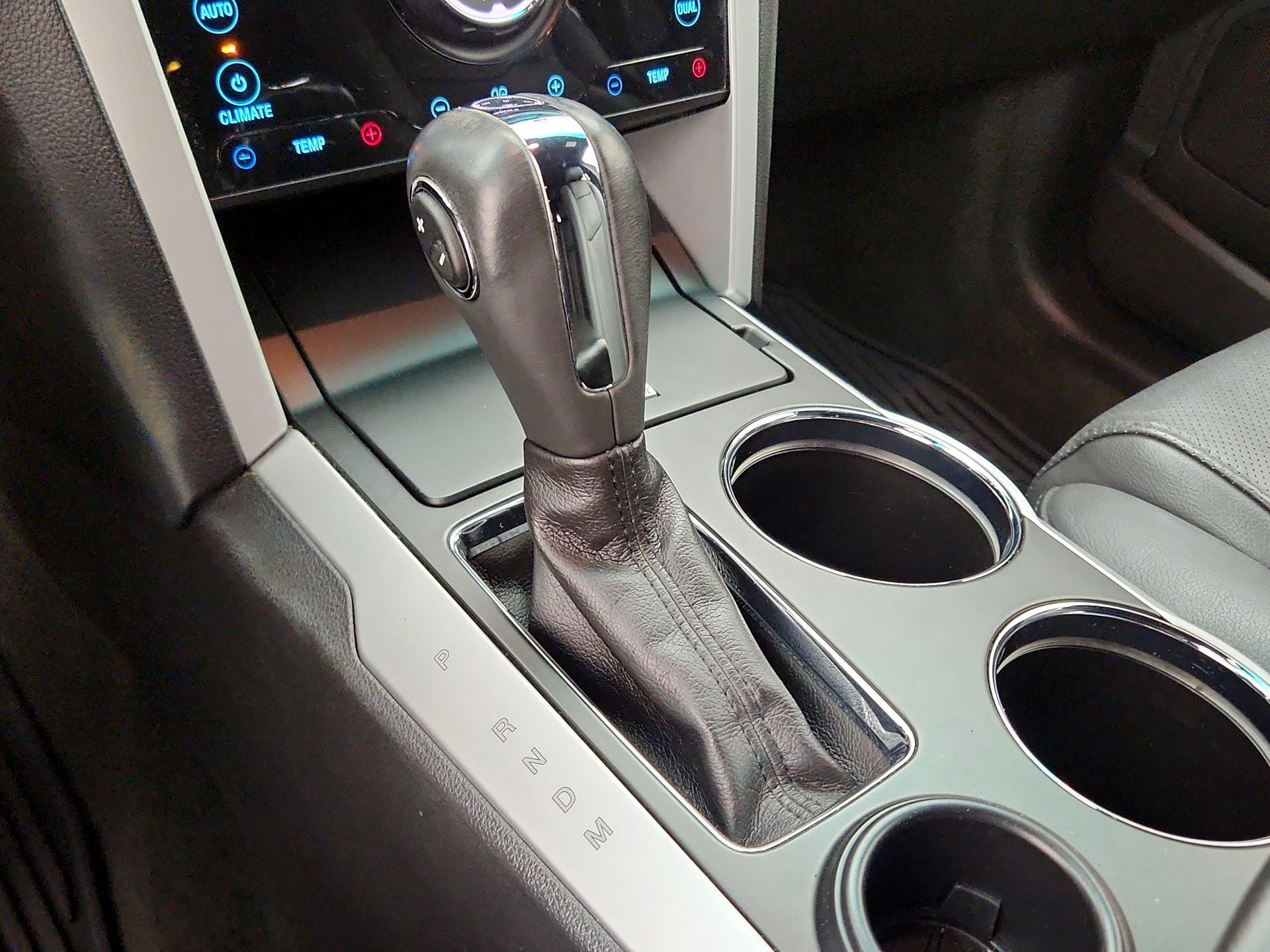 Thumbnail: 2014 Ford Explorer - 18