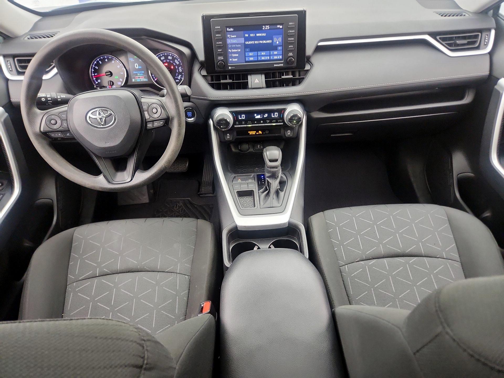 Thumbnail: 2021 Toyota RAV4 - 9