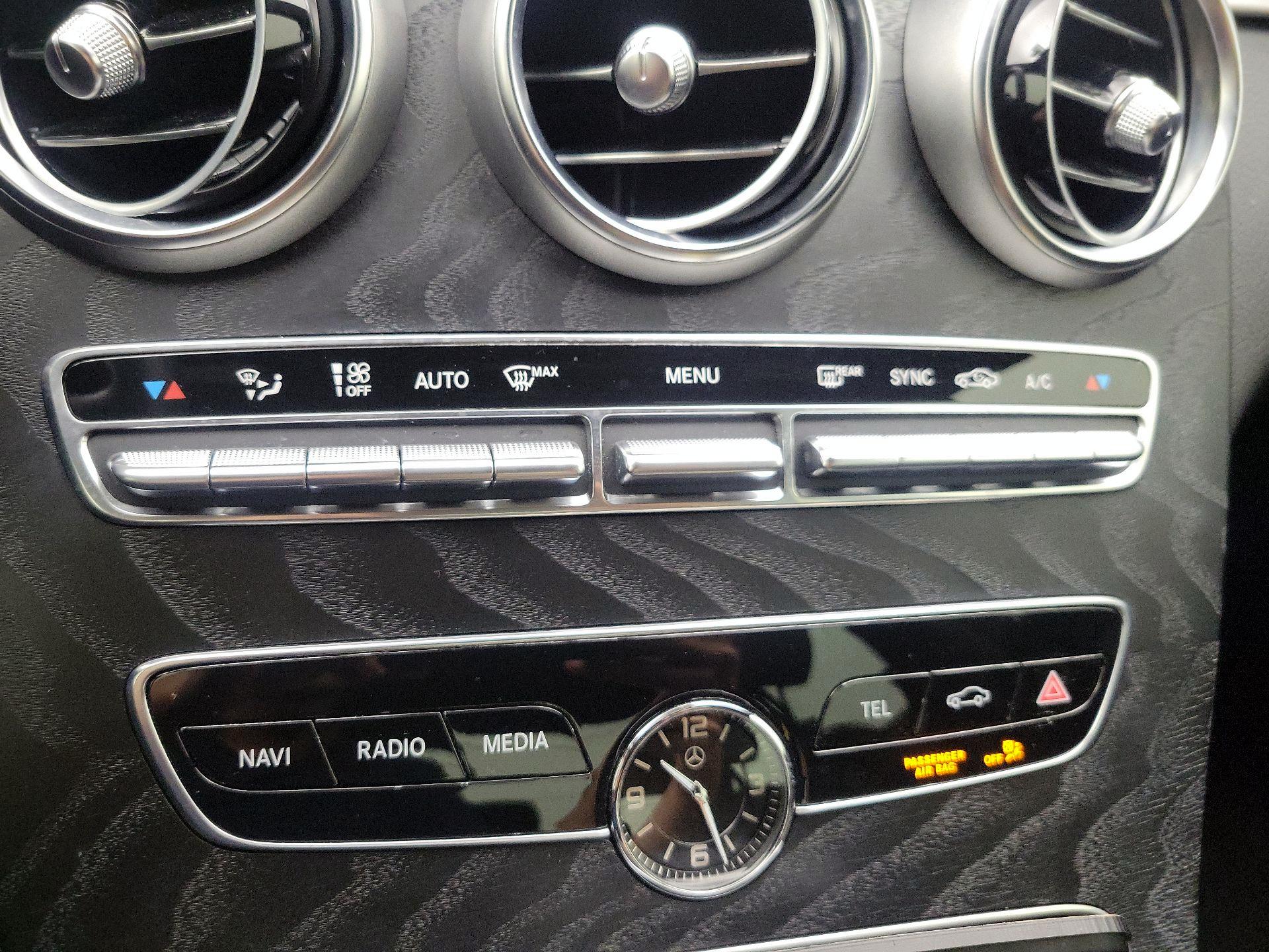 Thumbnail: 2021 Mercedes-Benz C-Class - 16