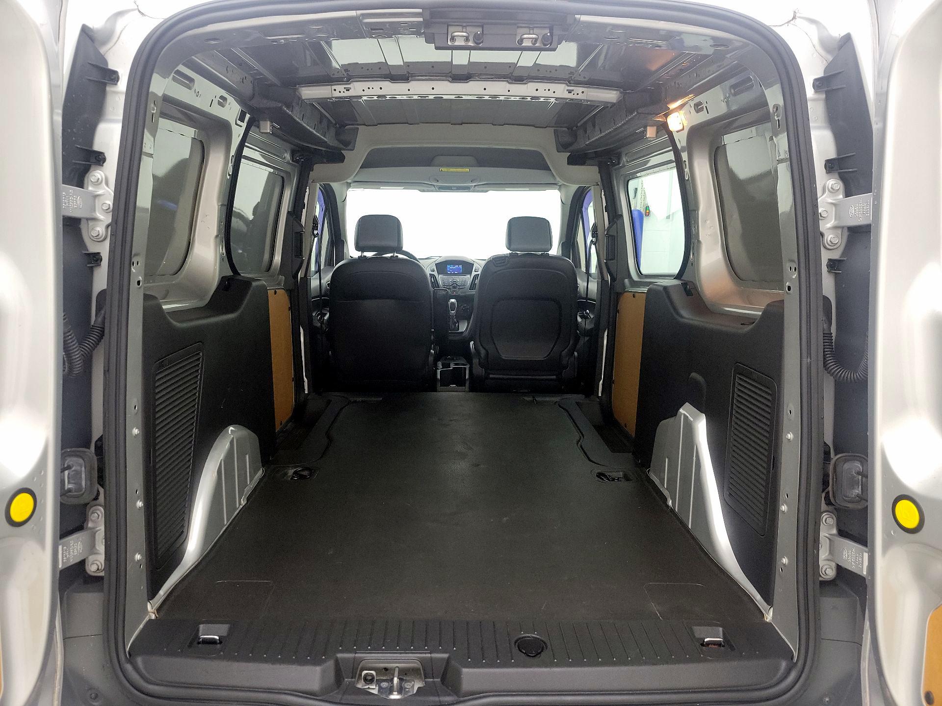 Thumbnail: 2016 Ford Transit Series - 18