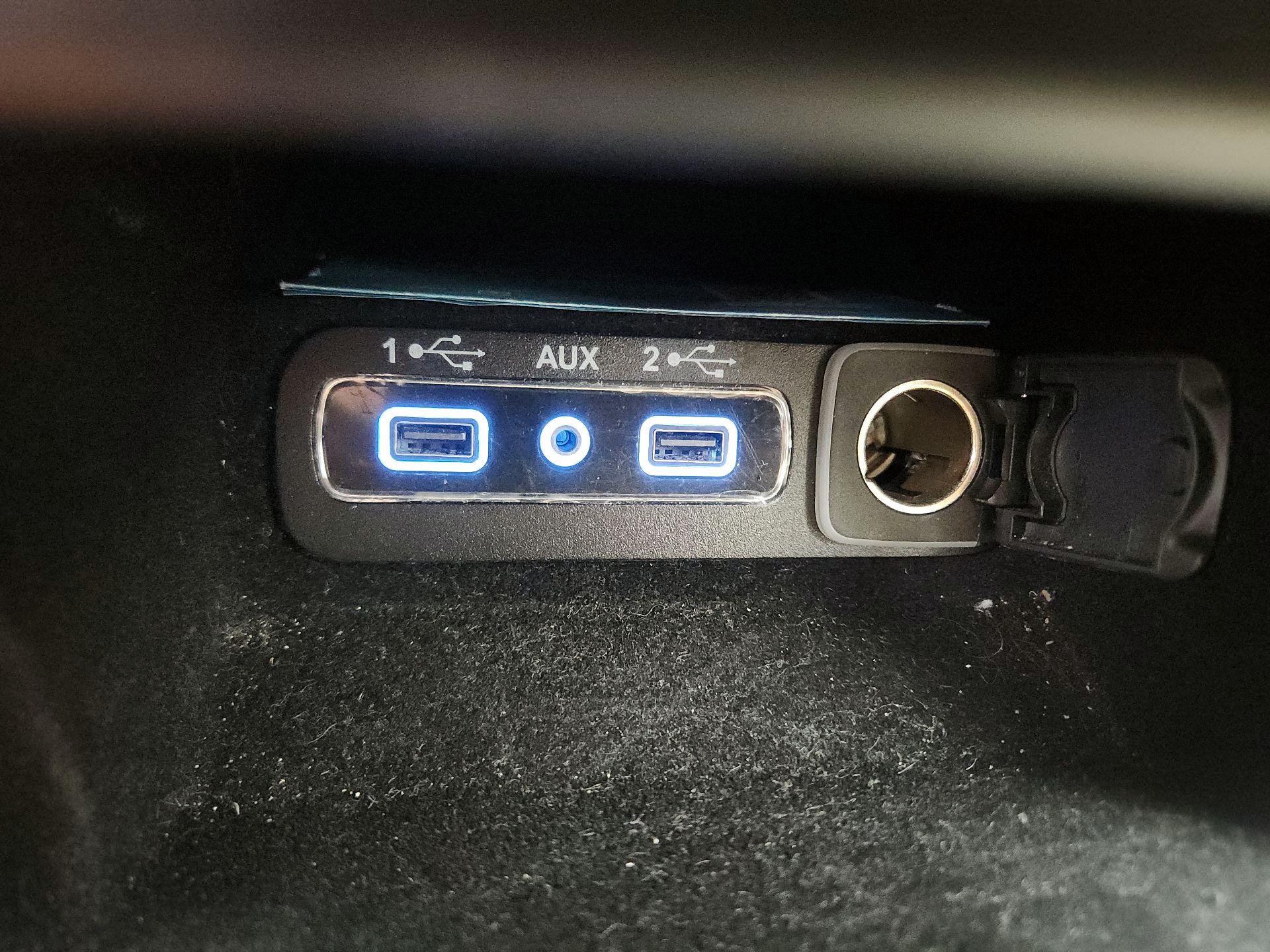 Thumbnail: 2020 Jeep Grand Cherokee - 18