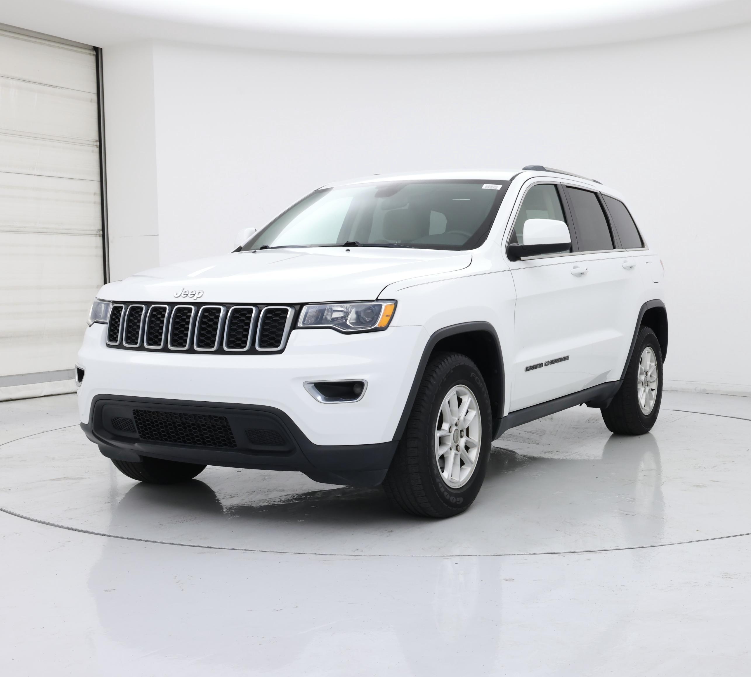 Thumbnail: 2020 Jeep Grand Cherokee - 4