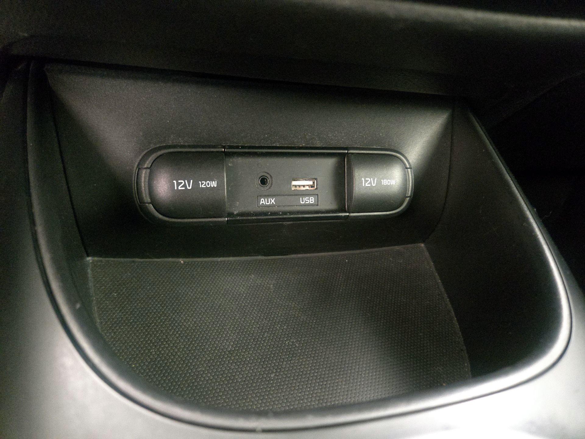 Thumbnail: 2019 Kia Soul - 18