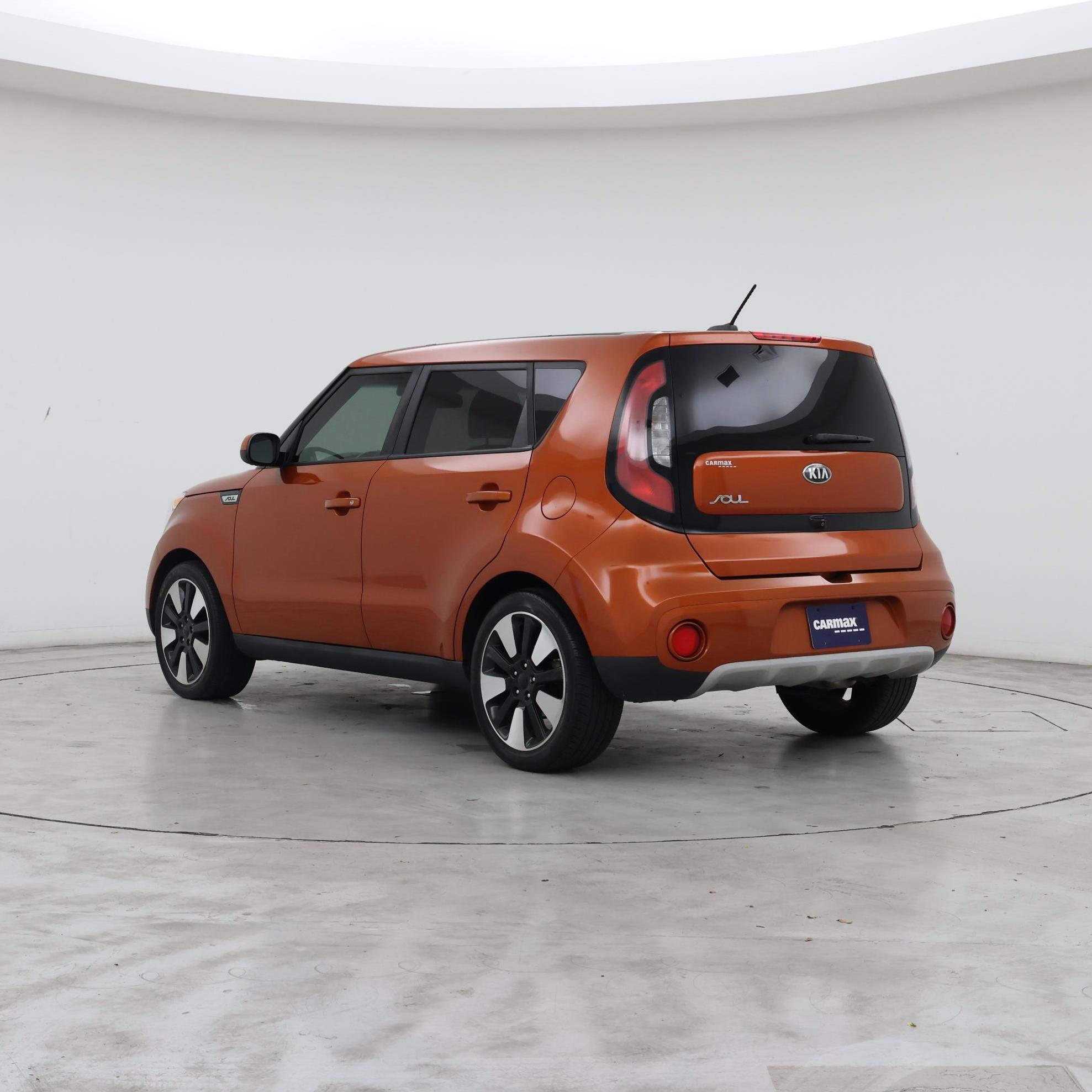 Thumbnail: 2019 Kia Soul - 2