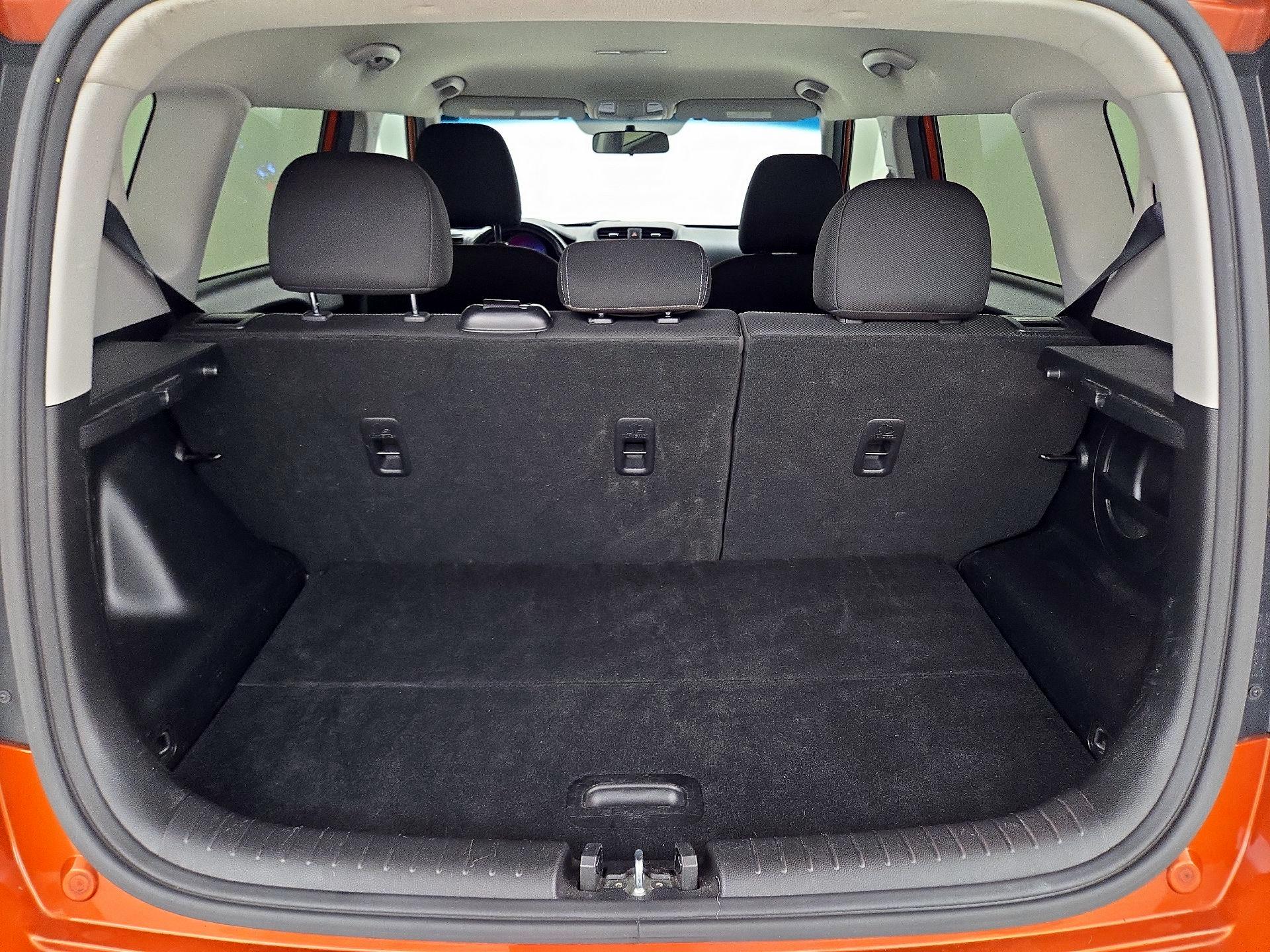 Thumbnail: 2019 Kia Soul - 20