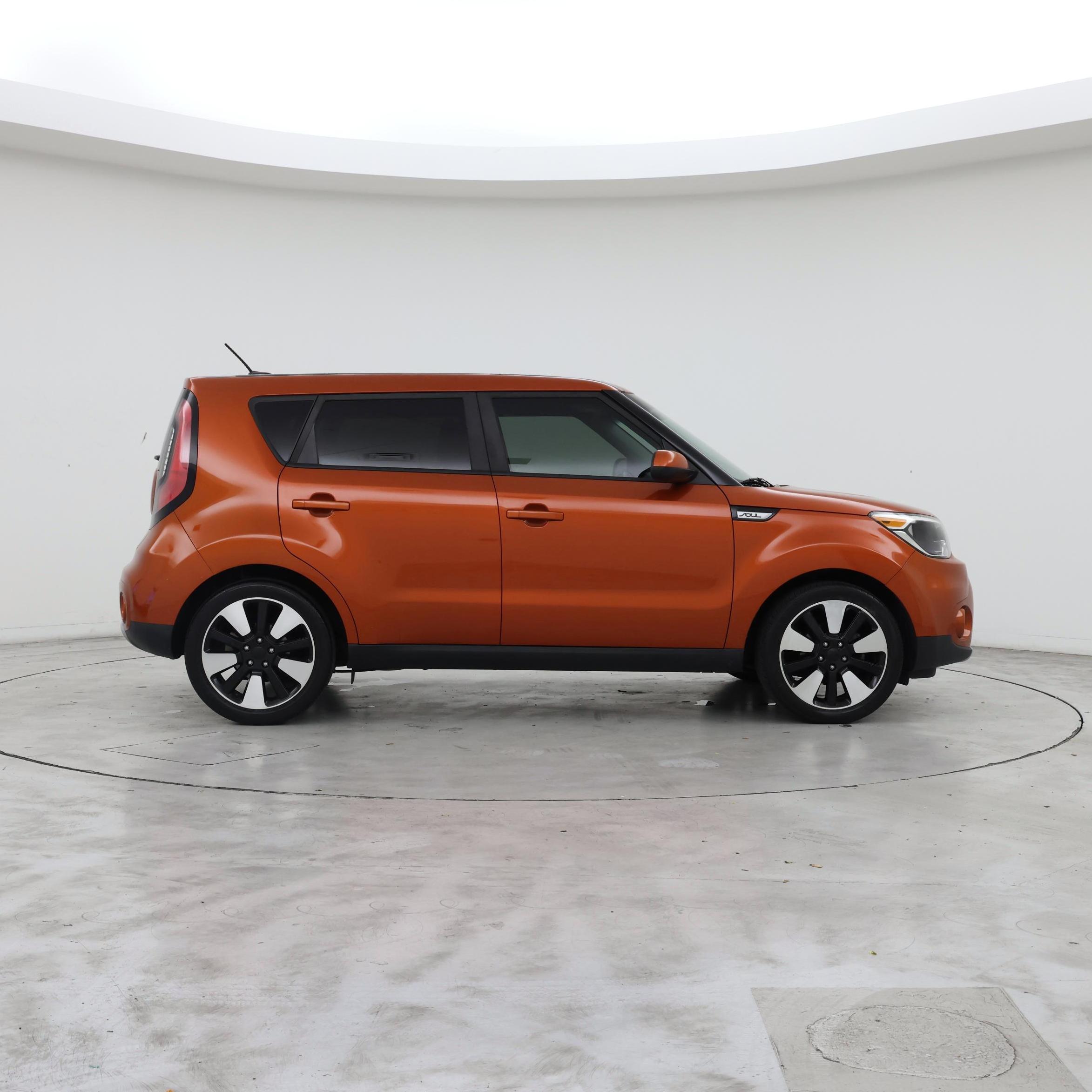 Thumbnail: 2019 Kia Soul - 7