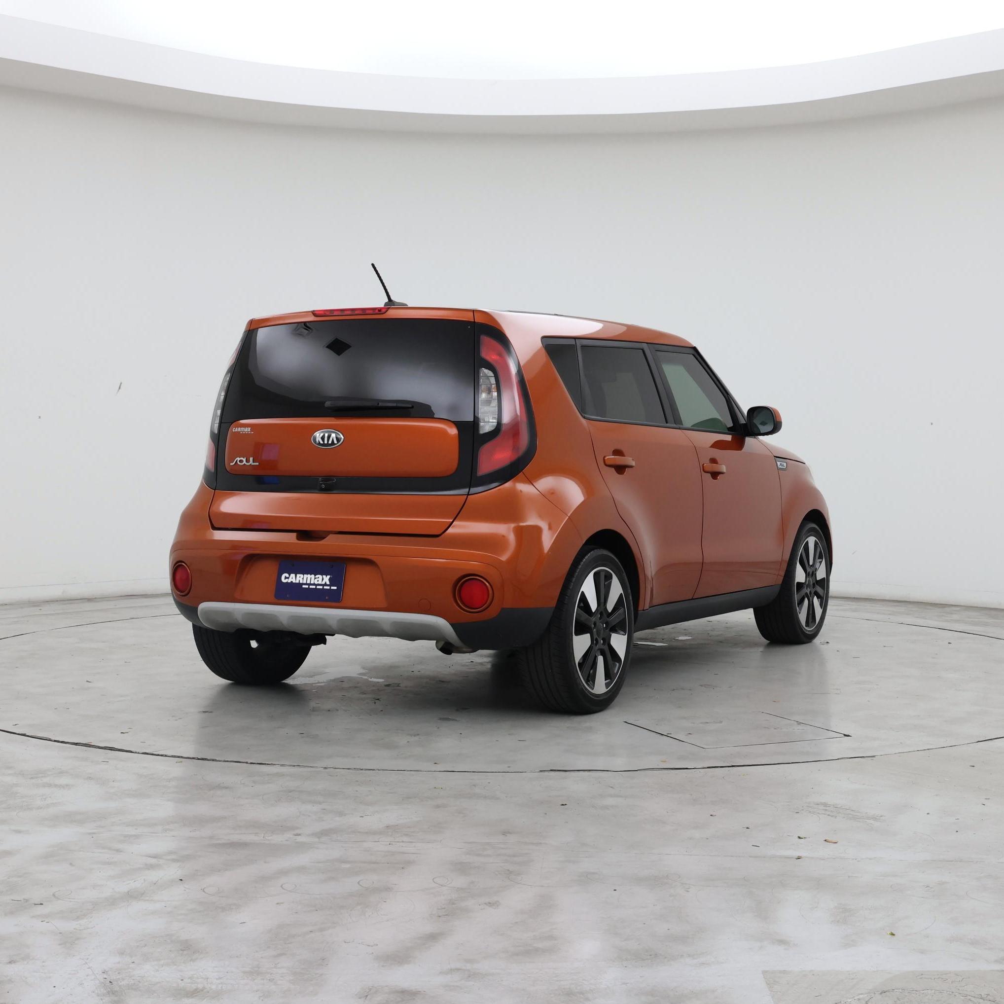 Thumbnail: 2019 Kia Soul - 8