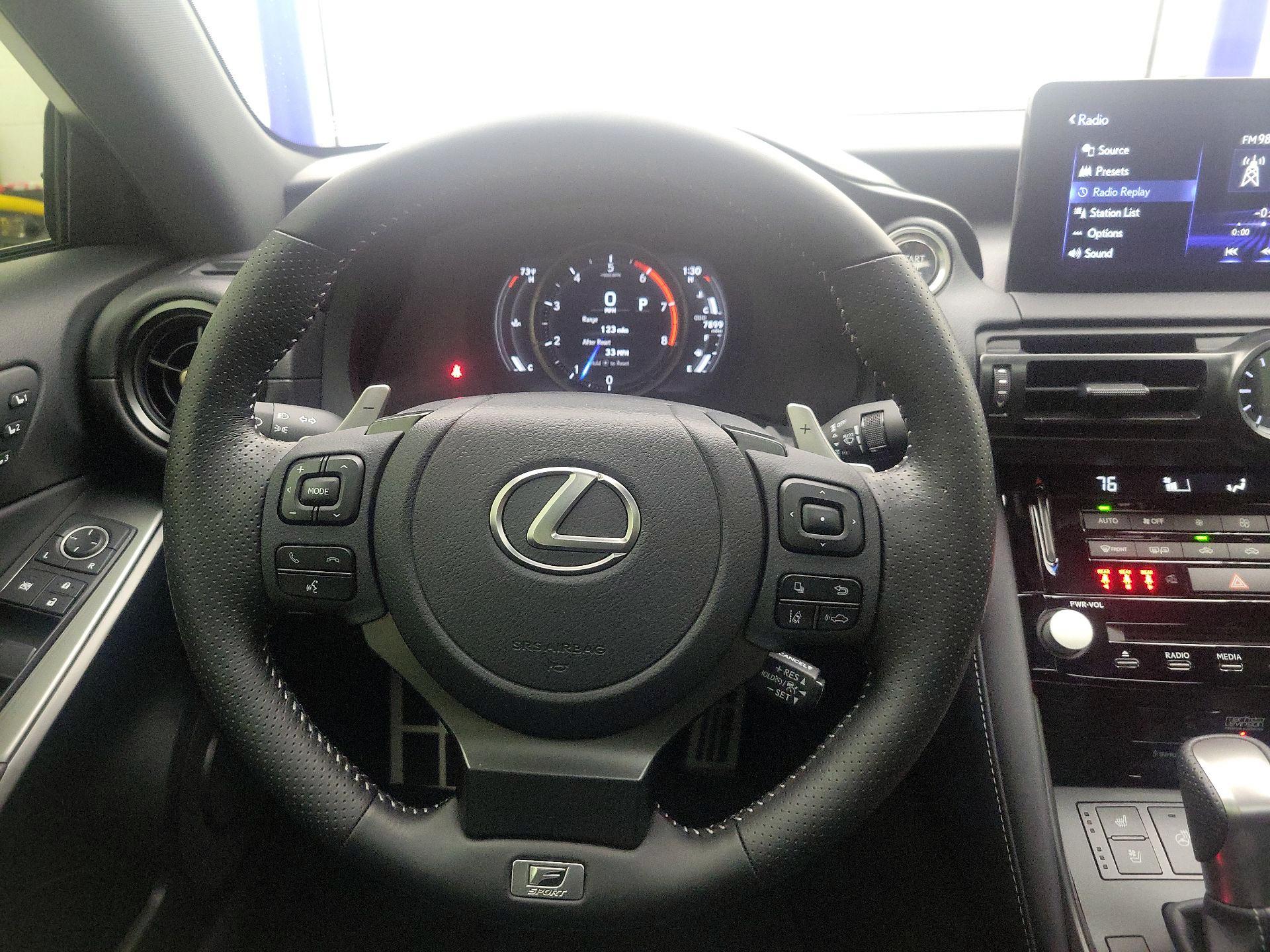 Thumbnail: 2024 Lexus IS - 10