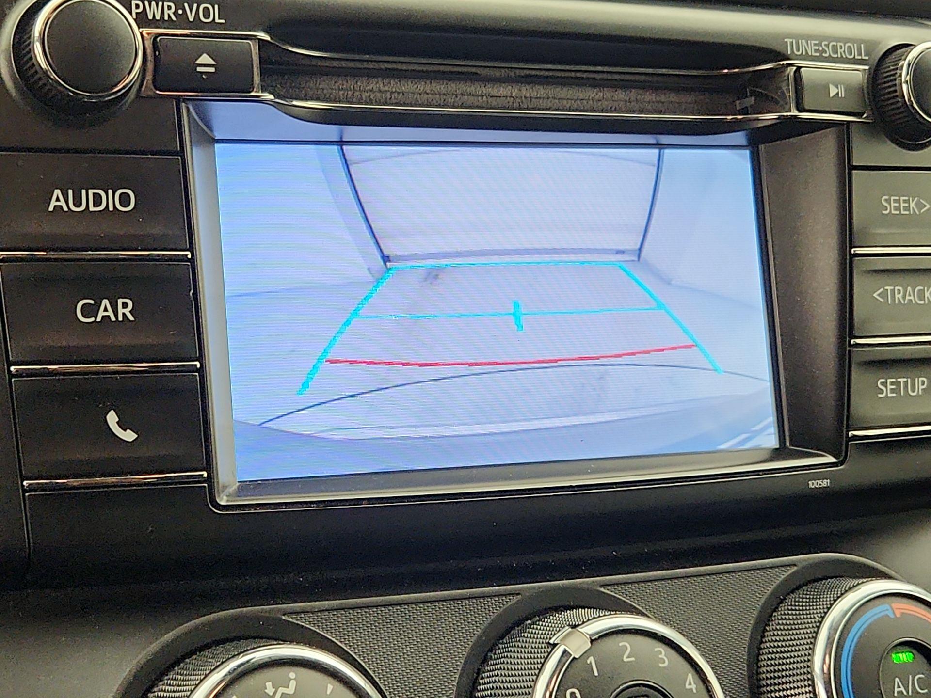 Thumbnail: 2018 Toyota RAV4 - 14