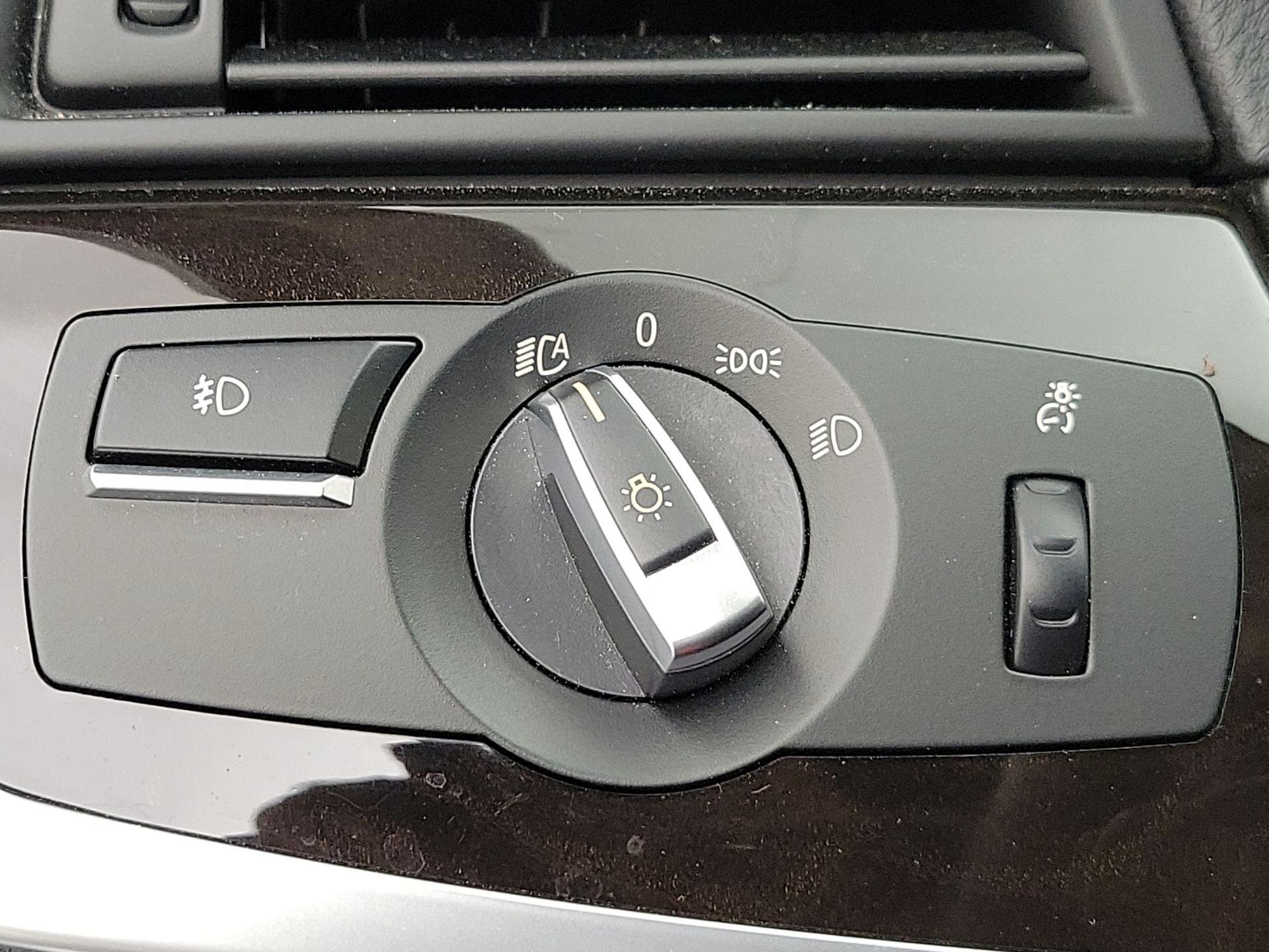 Thumbnail: 2015 BMW 5 Series - 13