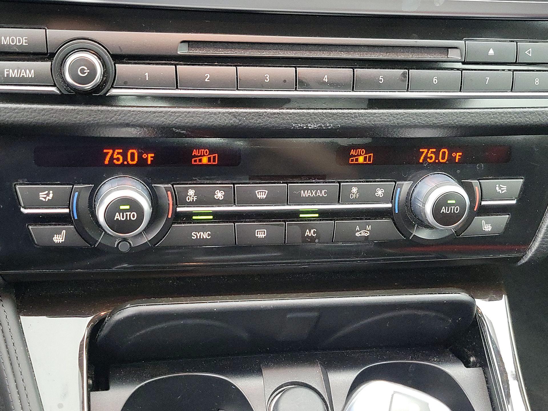 Thumbnail: 2015 BMW 5 Series - 17