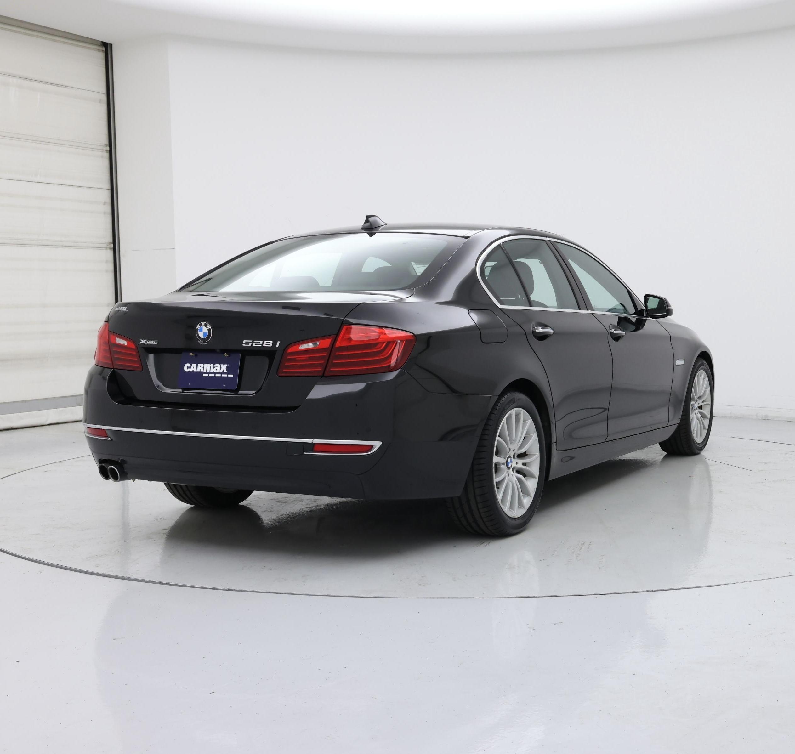 Thumbnail: 2015 BMW 5 Series - 8