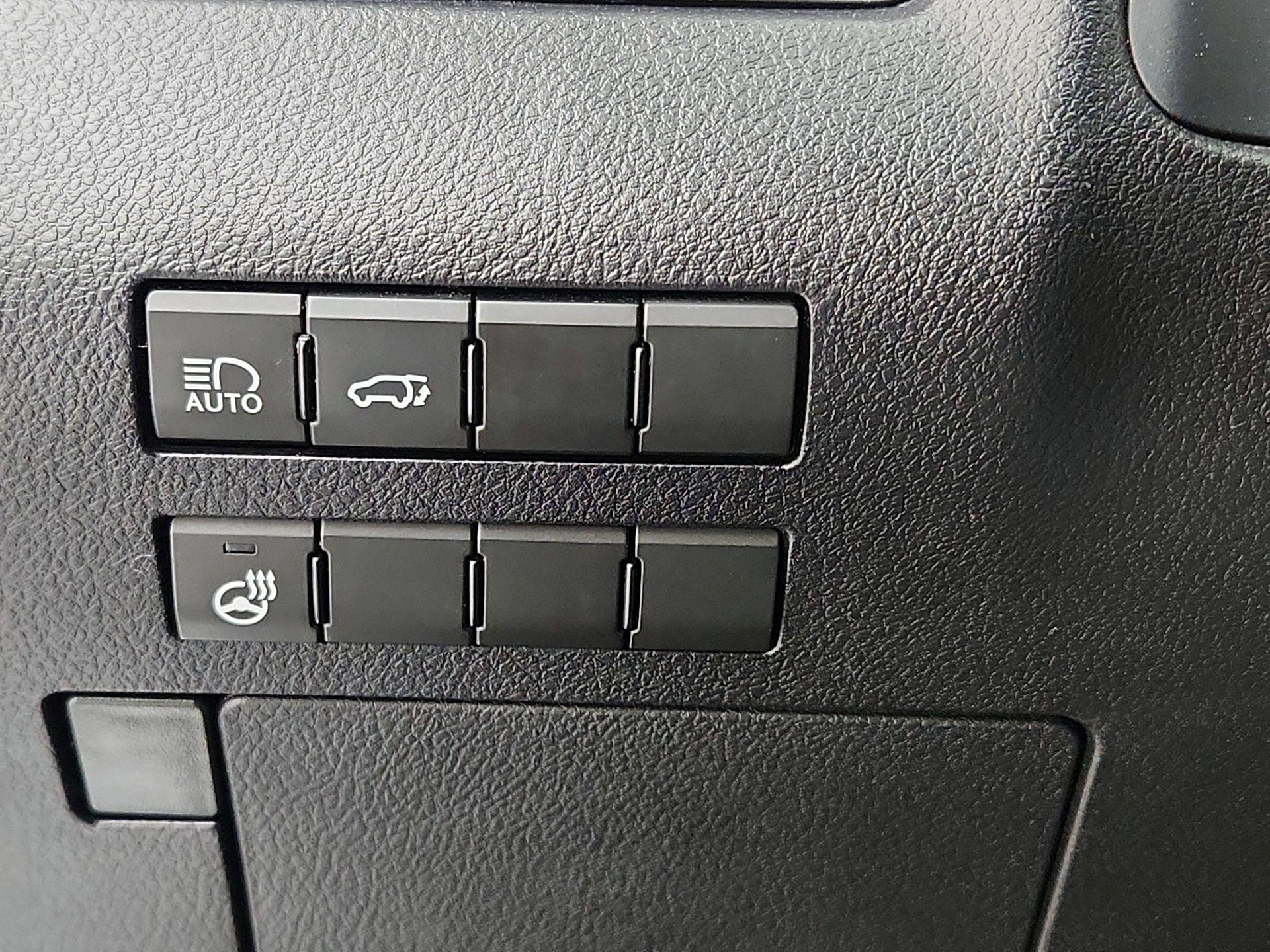 Thumbnail: 2019 Lexus RX - 13