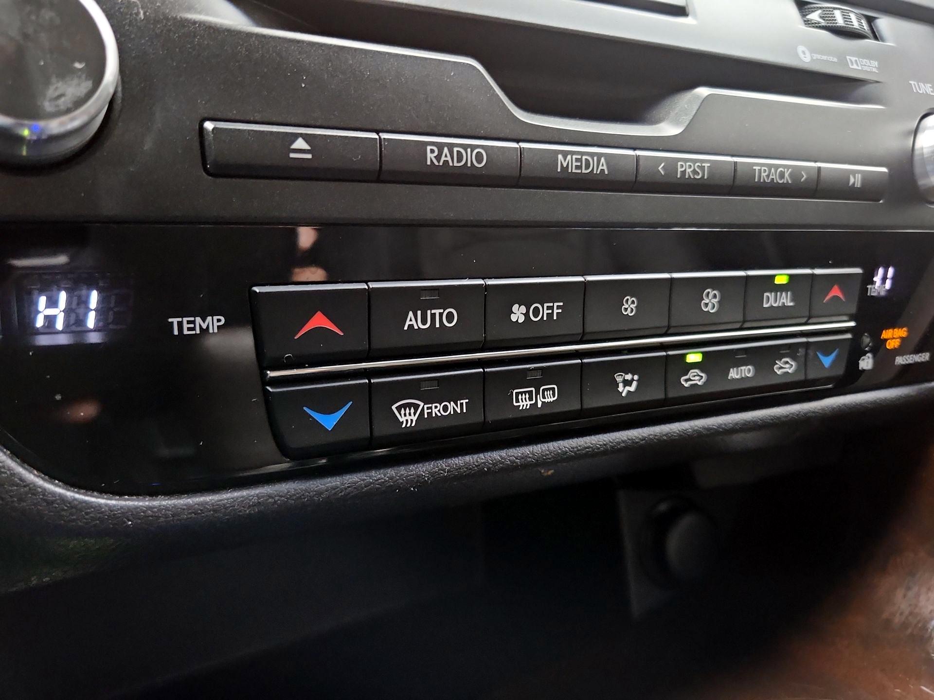 Thumbnail: 2019 Lexus RX - 17