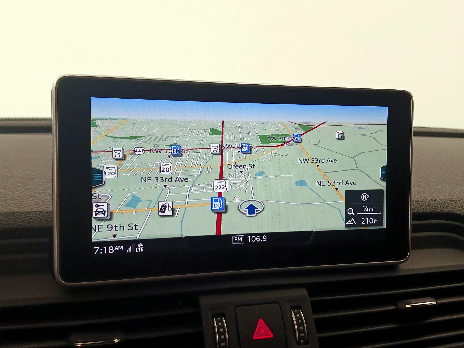 Thumbnail: 2019 Audi SQ5 - 14