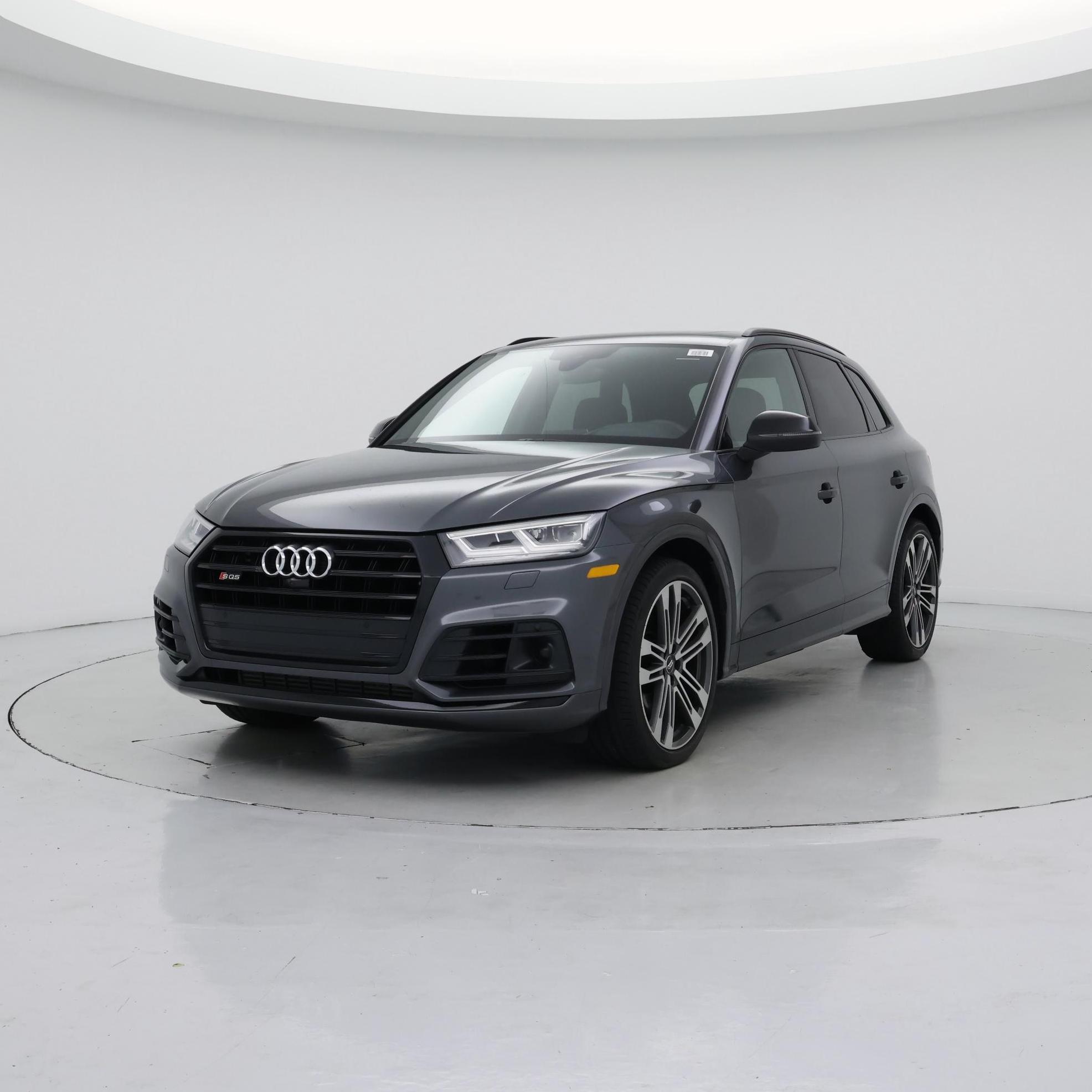 Thumbnail: 2019 Audi SQ5 - 4
