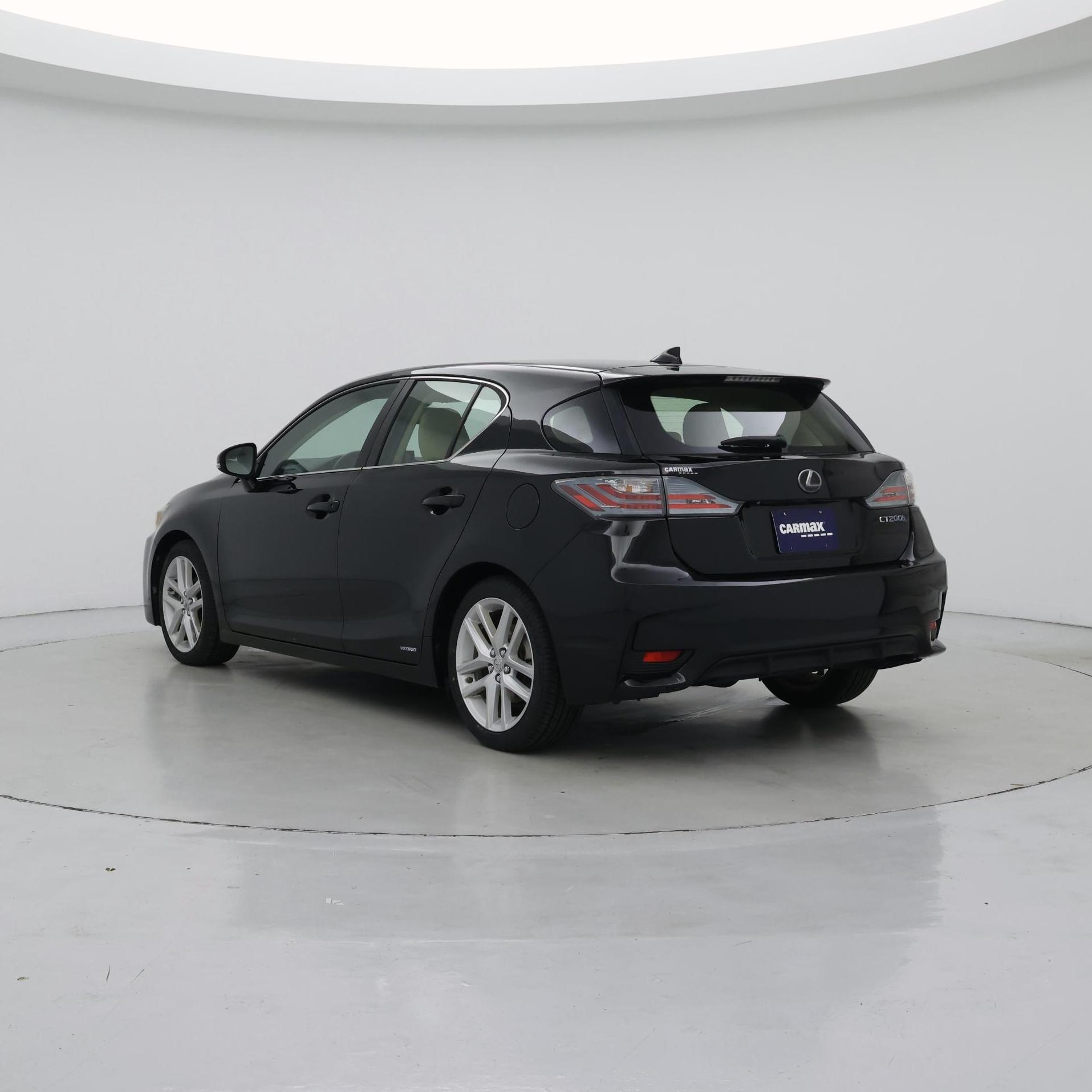 Thumbnail: 2015 Lexus CT - 2