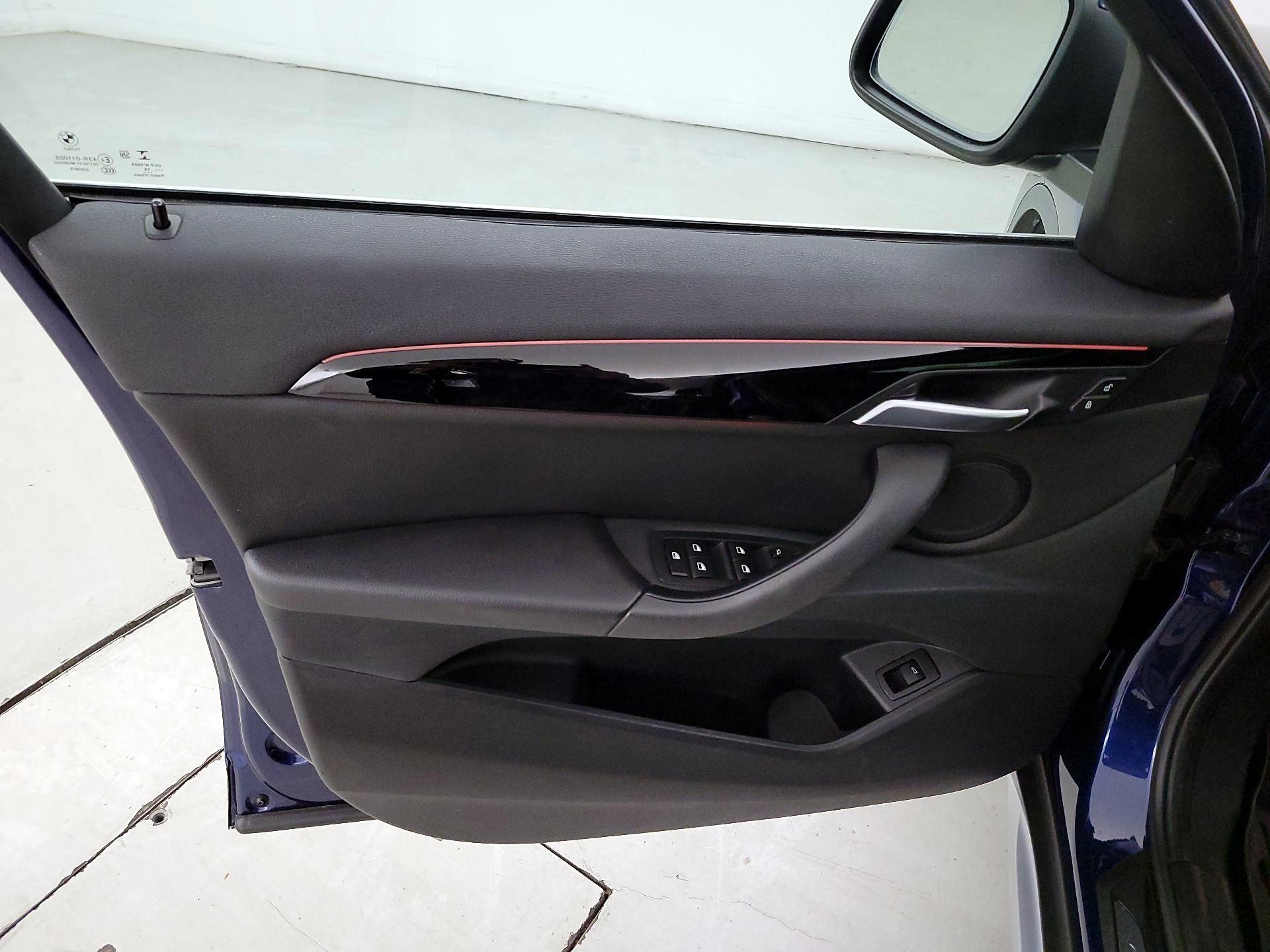 Thumbnail: 2018 BMW X1 - 12