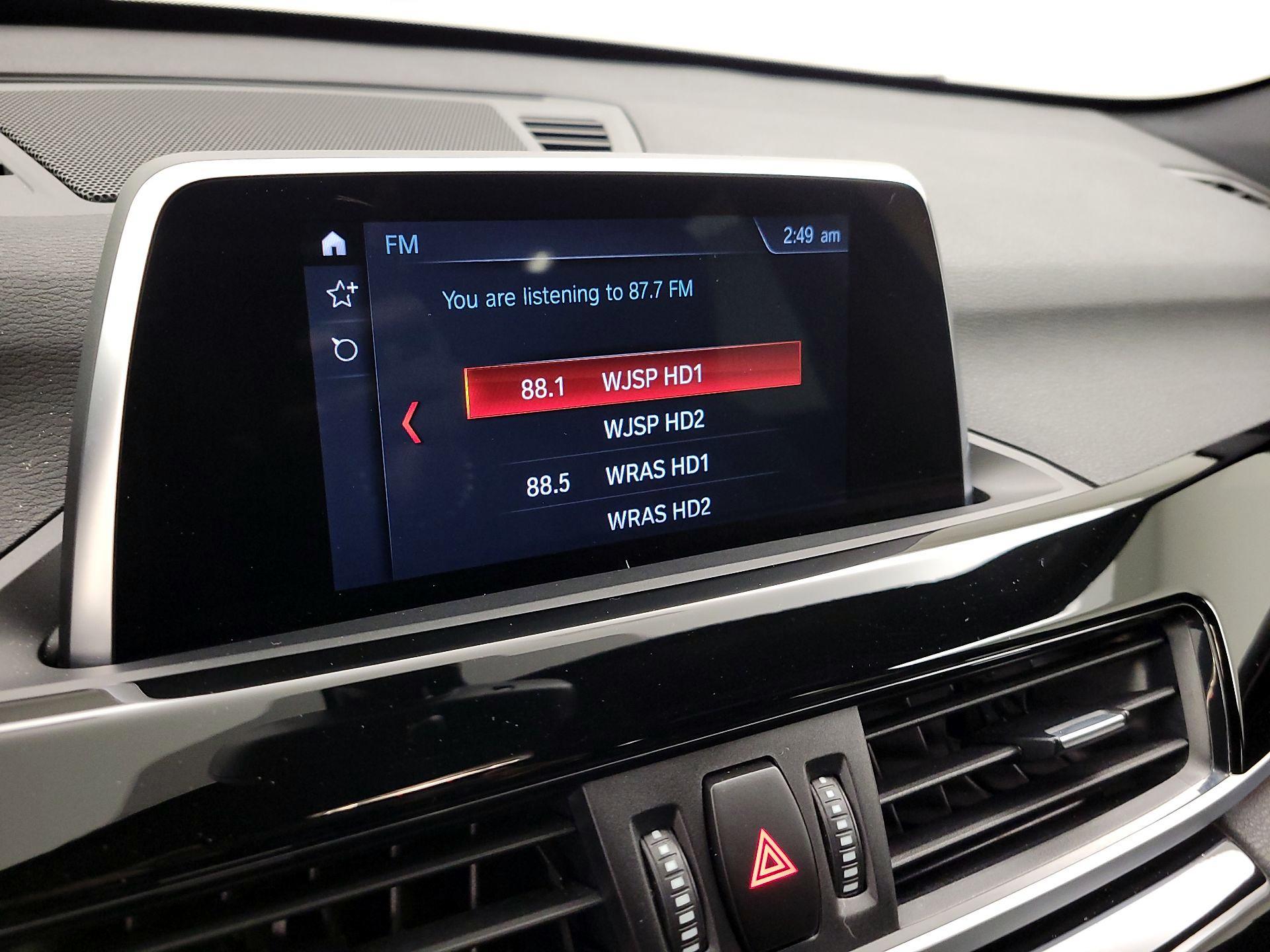 Thumbnail: 2018 BMW X1 - 16