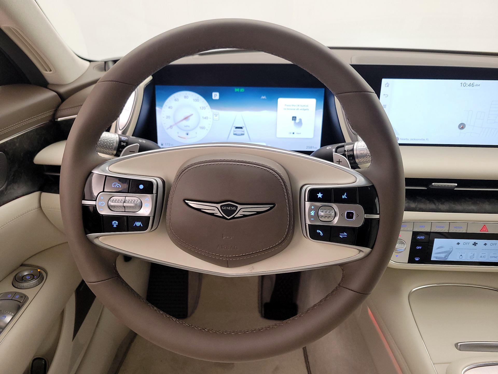 Thumbnail: 2023 Genesis G90 - 10