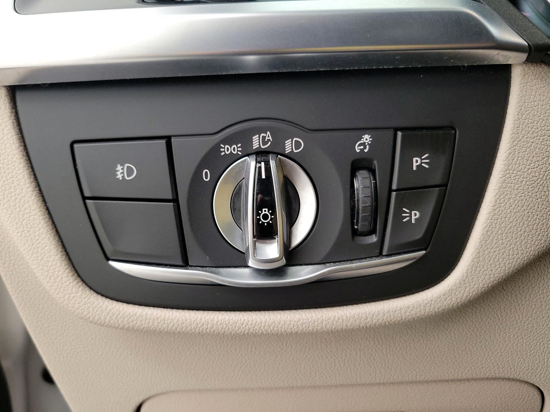 Thumbnail: 2018 BMW X3 - 13