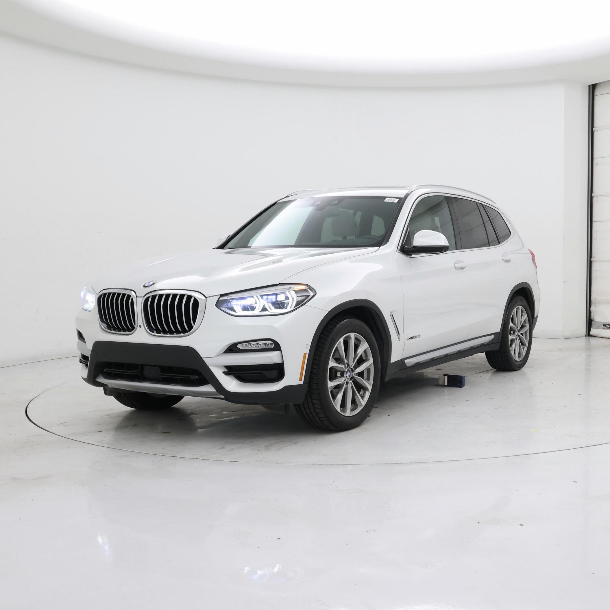 Thumbnail: 2018 BMW X3 - 4