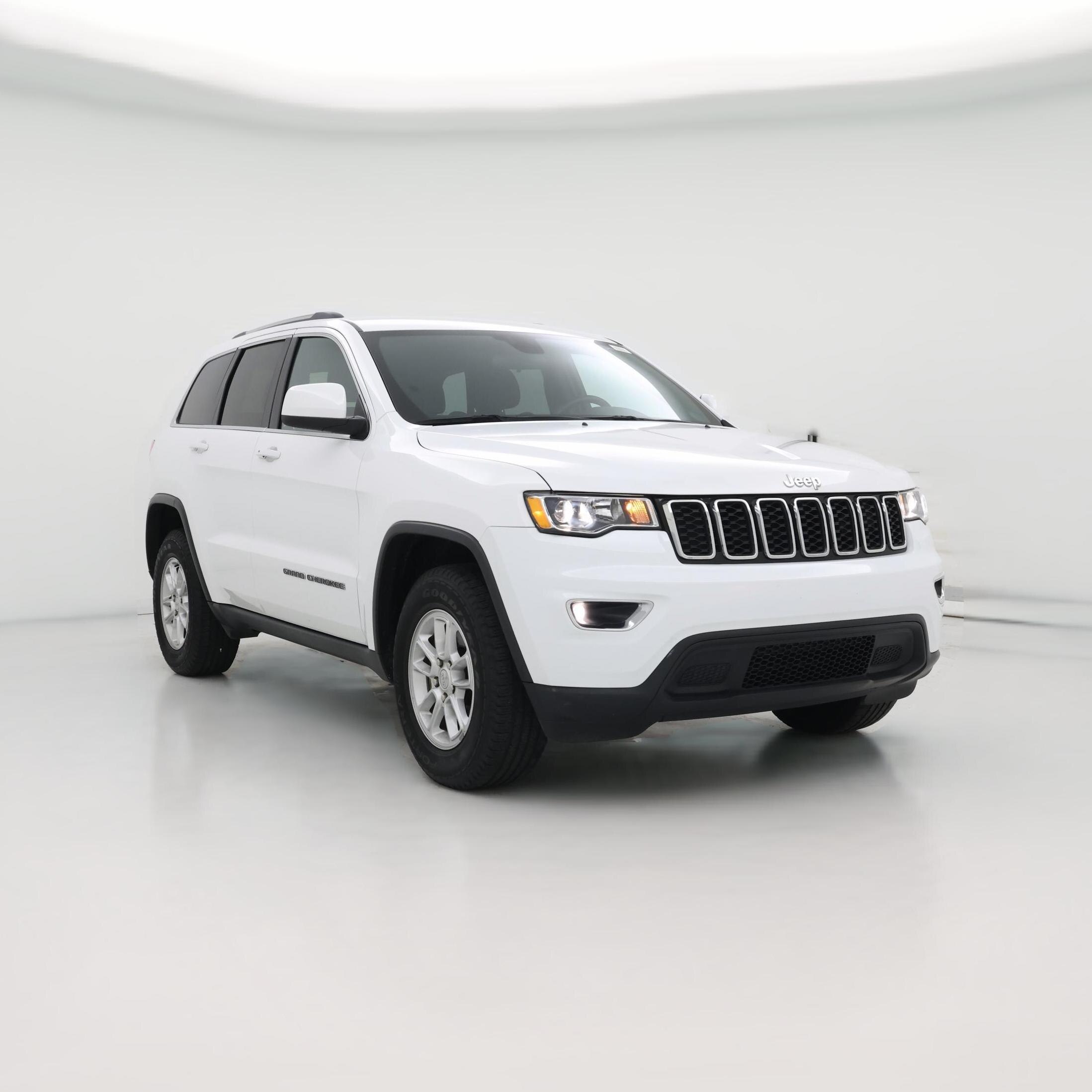Thumbnail: 2019 Jeep Grand Cherokee - 1