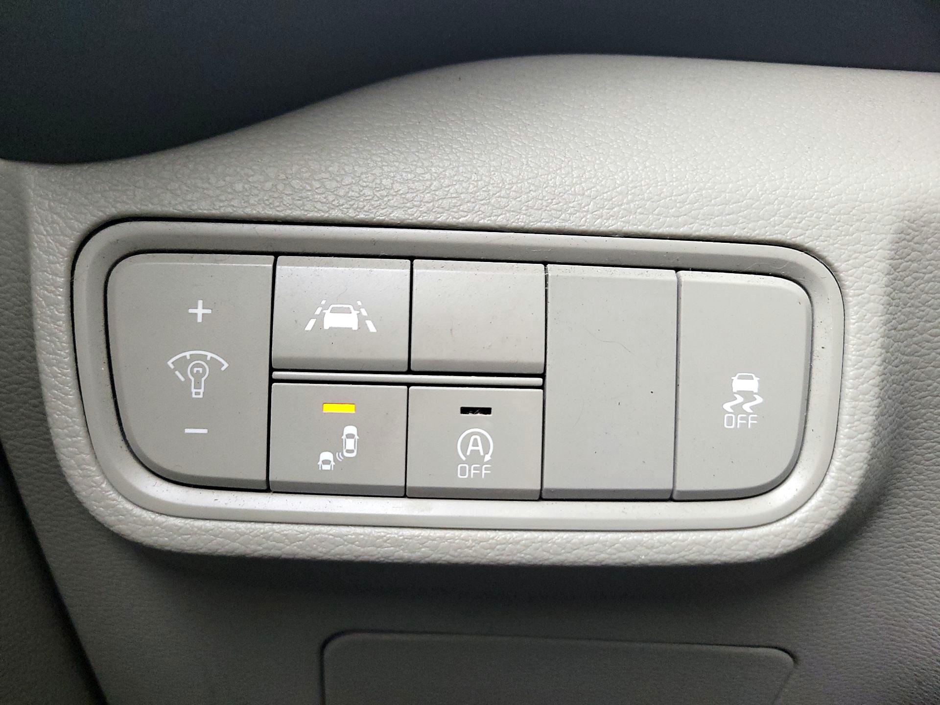 Thumbnail: 2022 Kia Soul - 13