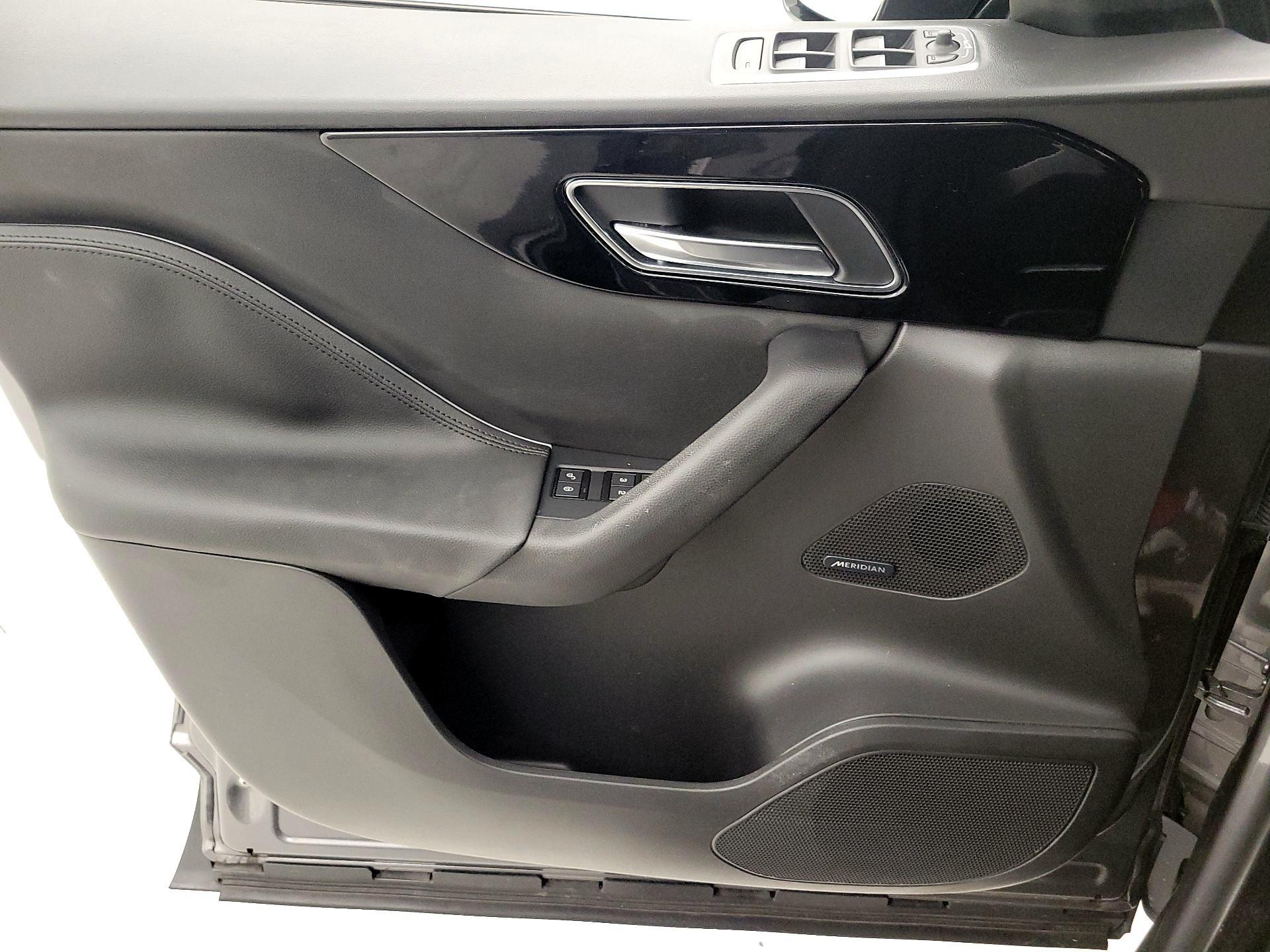 Thumbnail: 2018 Jaguar F-Pace - 12