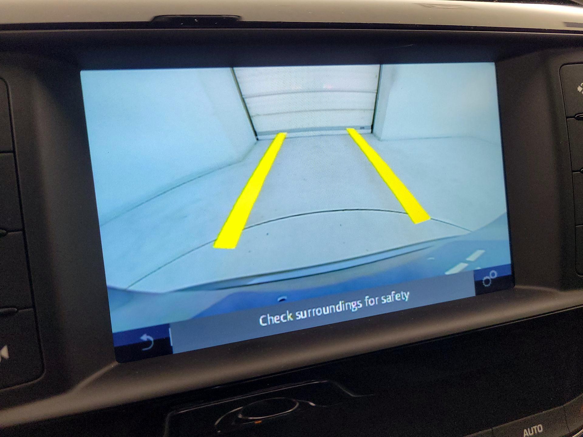 Thumbnail: 2018 Jaguar F-Pace - 15