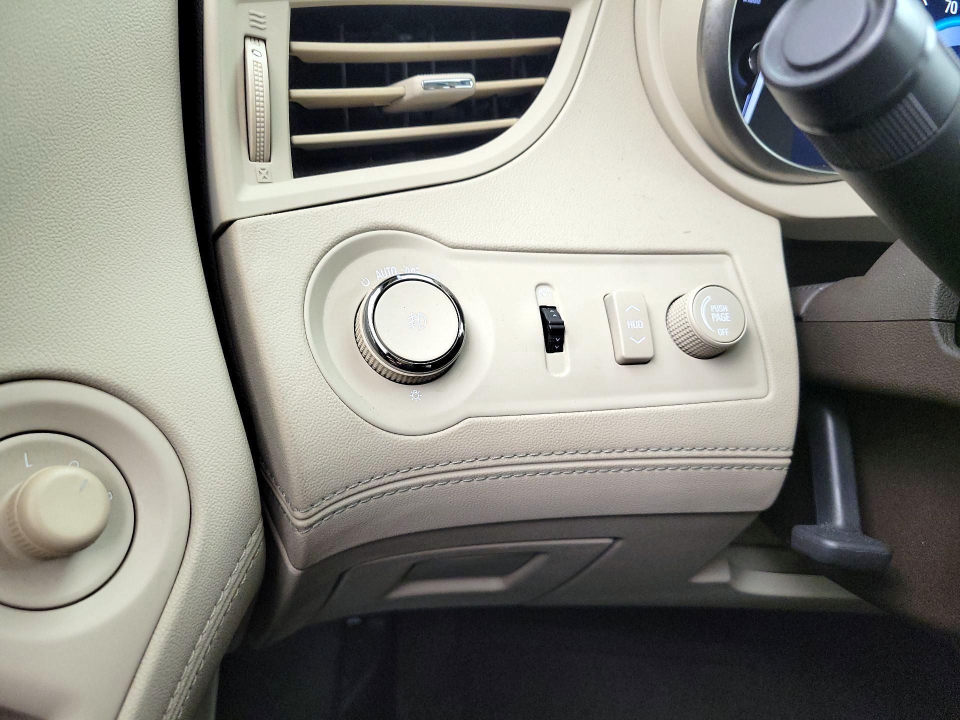 Thumbnail: 2015 Buick LaCrosse - 13