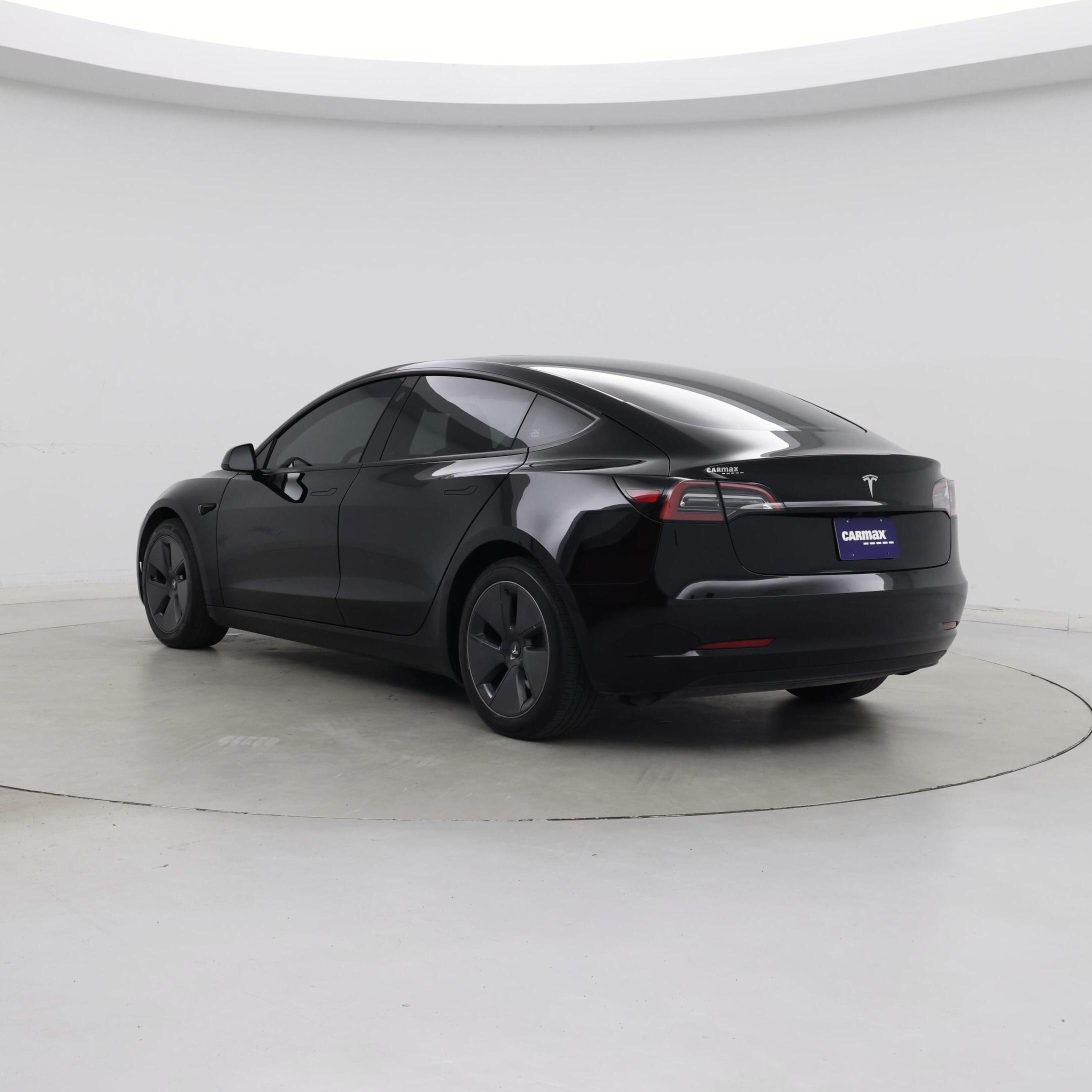 Thumbnail: 2023 Tesla Model 3 - 2